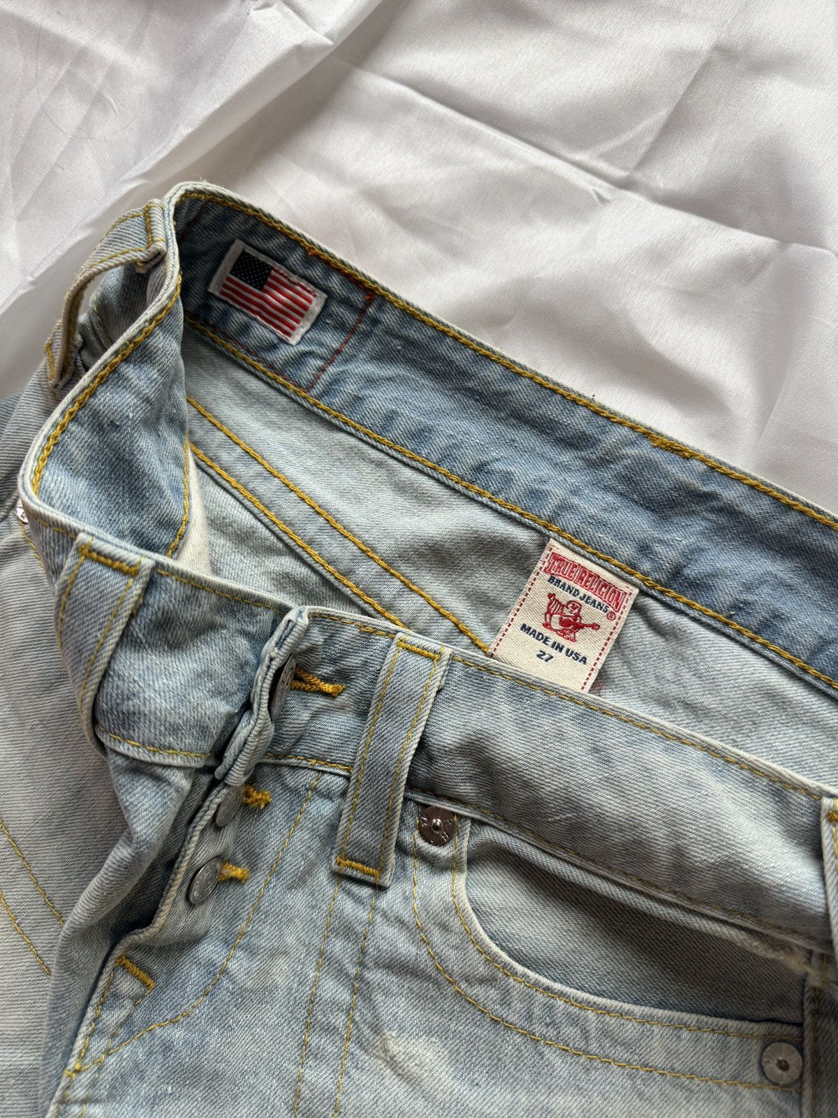 True Religion True Religion Y2K Big Logo Distressed Denim Sexy Mini Skirt Size 27" / US 4 / IT 40 - 8 Thumbnail