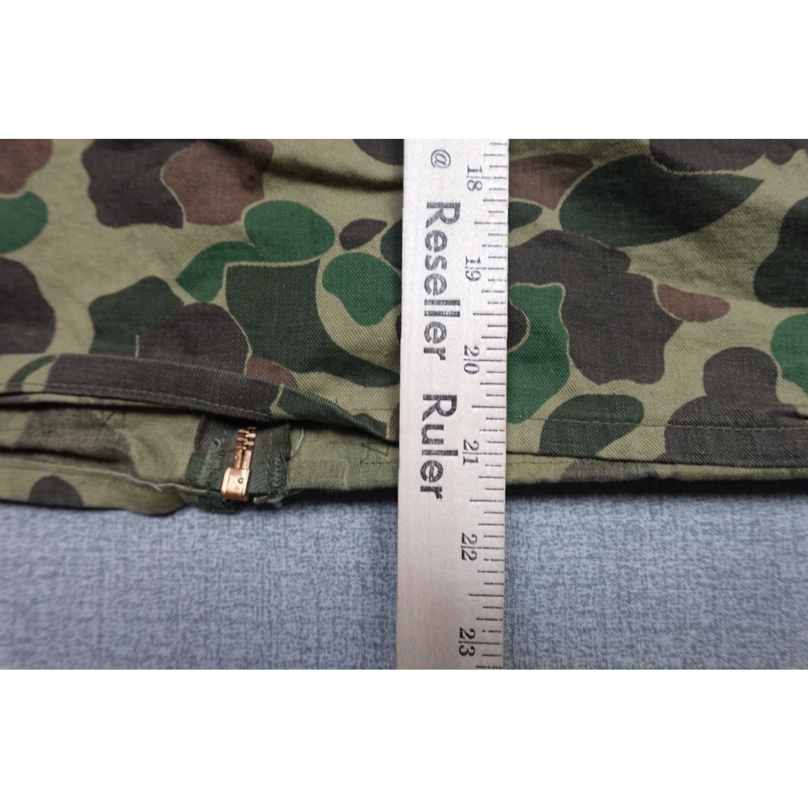 Sears VINTAGE Sears Carded Vest Mens M Green Camouflage Quilted Padded Winter Workwear Zipper 60s Ted Williams Size US M / EU 48-50 / 2 - 6 Thumbnail