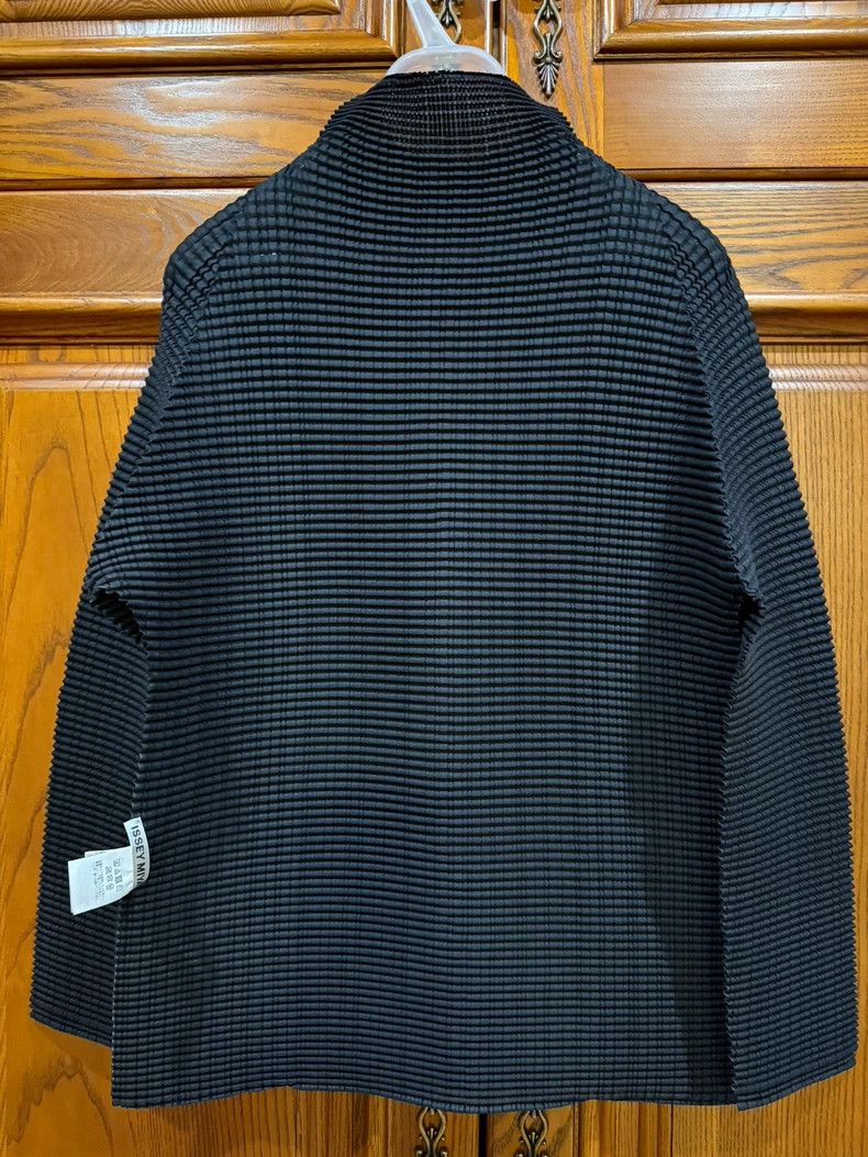 issey miyake Black long sleeves