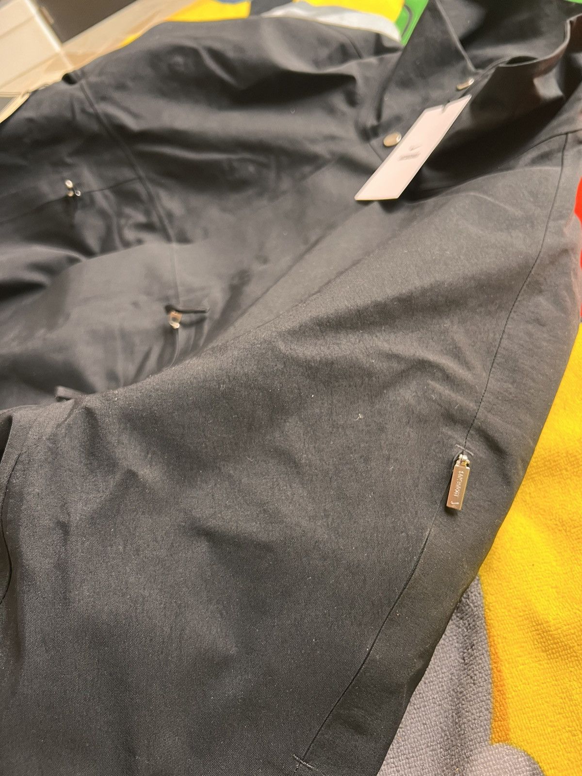 Jacquemus × Nike M Nike x Jacquemus GORE-TEX Jacket 2-in-1 Black bomber shell Size US M / EU 48-50 / 2 - 23 Thumbnail