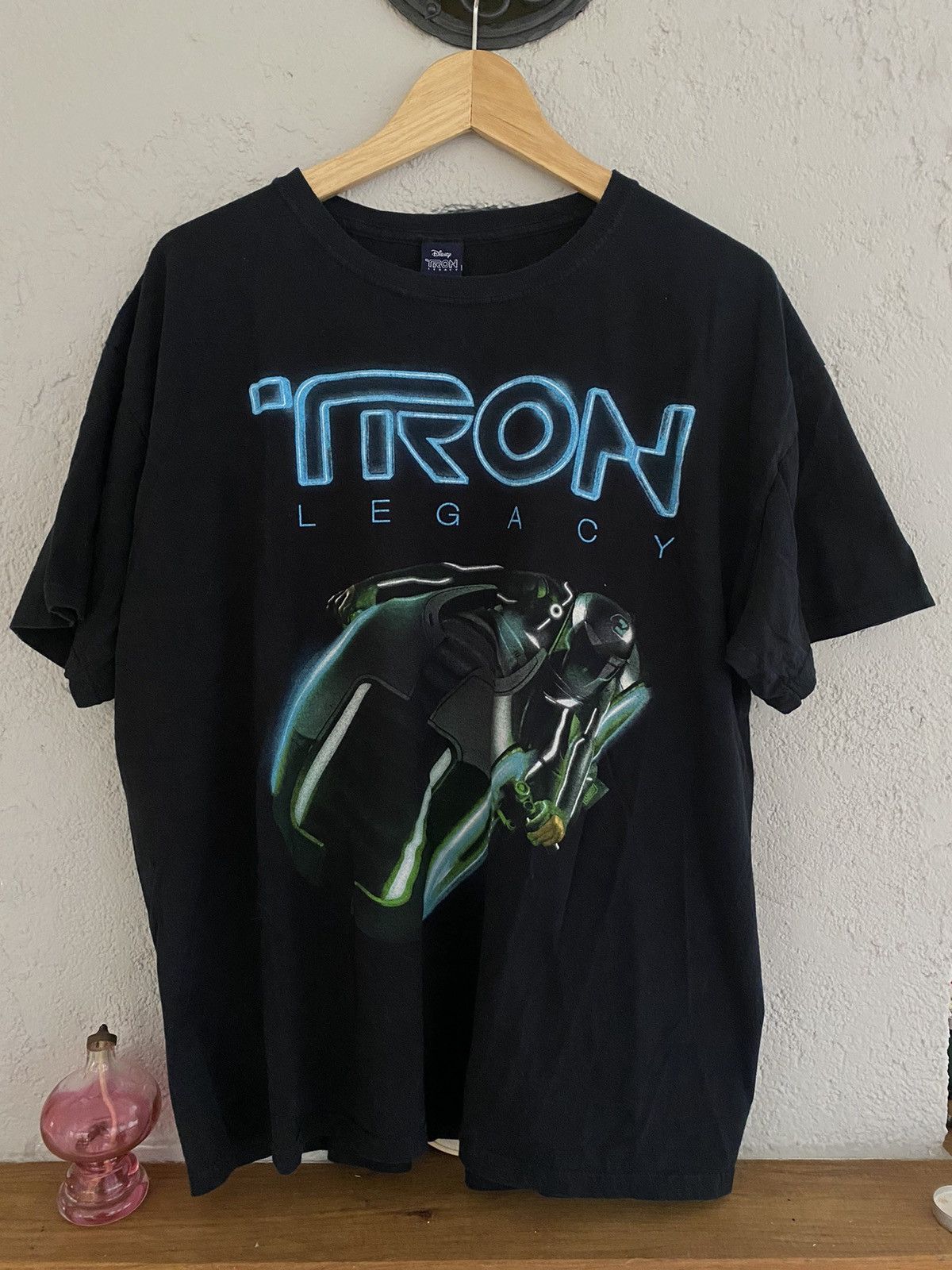 Disney Original 2010 TRON LEGACY black t shirt | Grailed