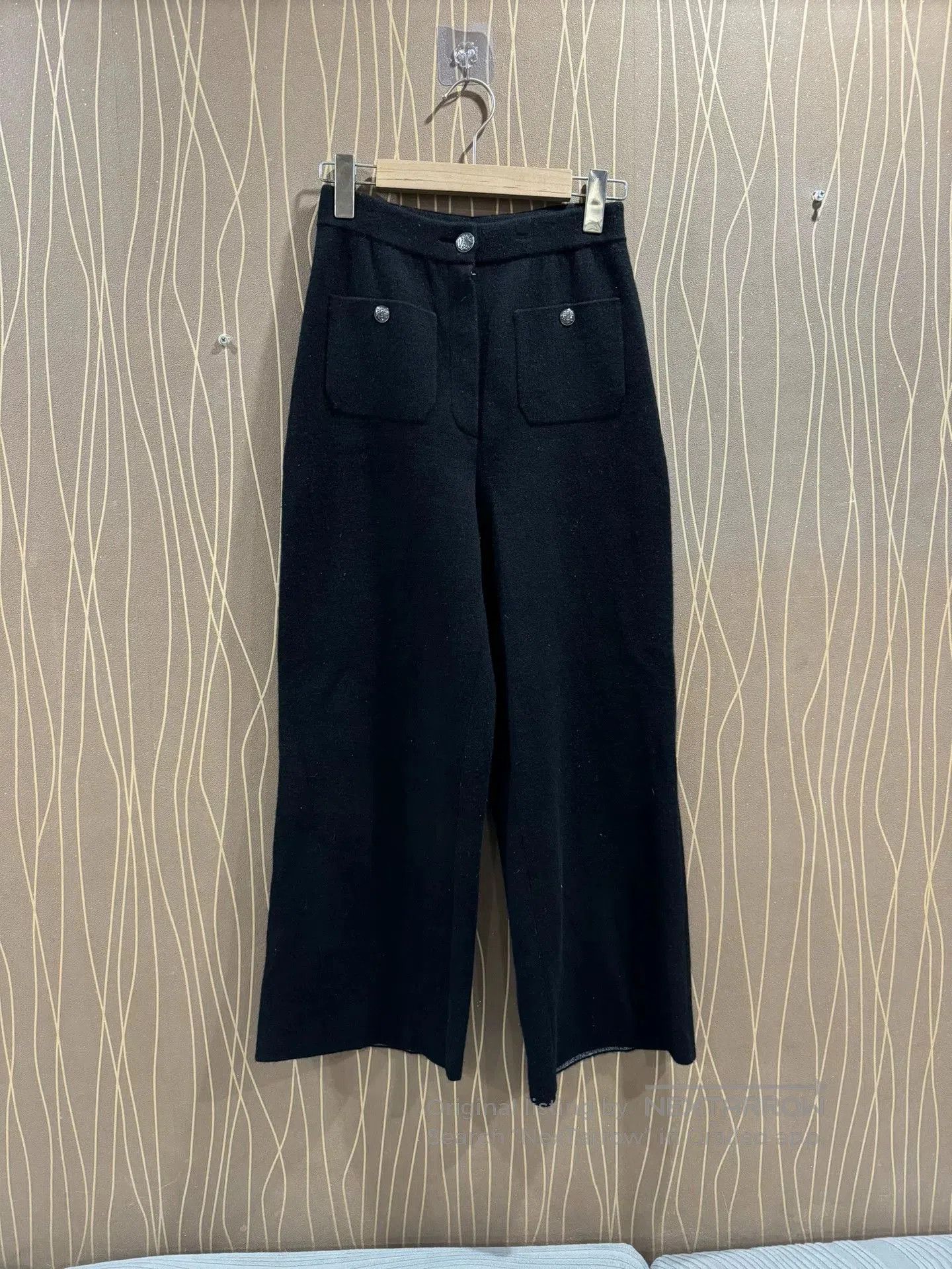 Chanel Chanel Cashmere Wide. Size US 26 / EU 42 - 1 Thumbnail