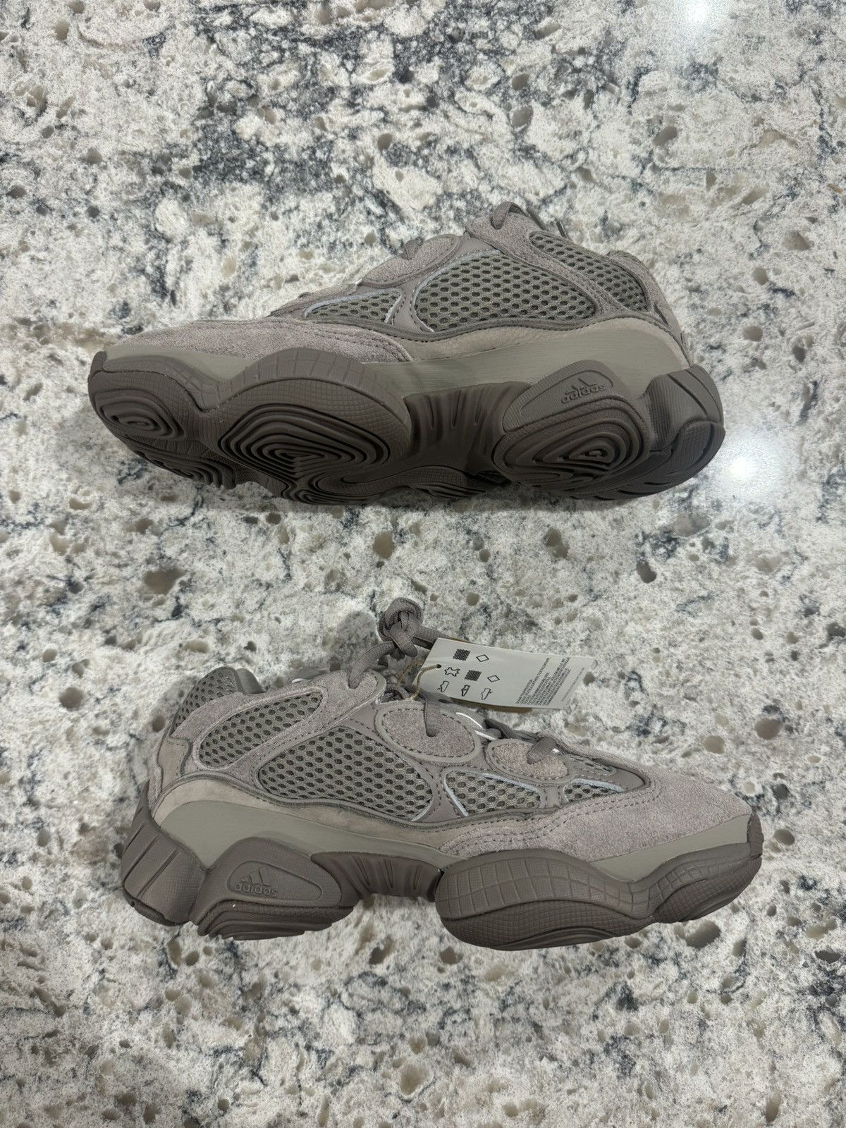 Adidas × Kanye West Adidas Yeezy 500 Ash Grey Size US 6 / EU 39 - 7 Thumbnail