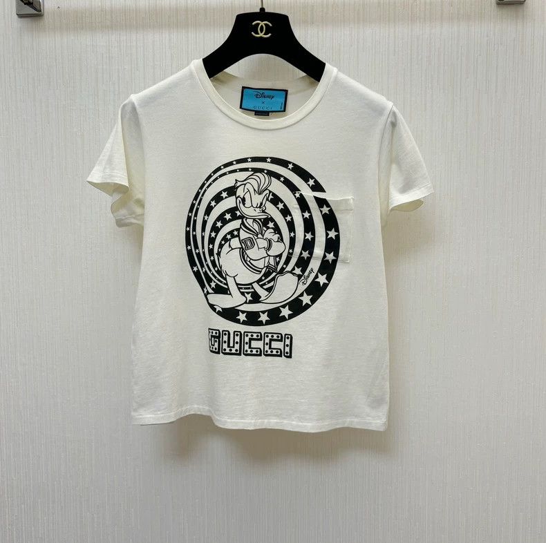 Gucci GucciShort sleeves 2503-Nextarrow Size US S / EU 44-46 / 1 - 1 Thumbnail
