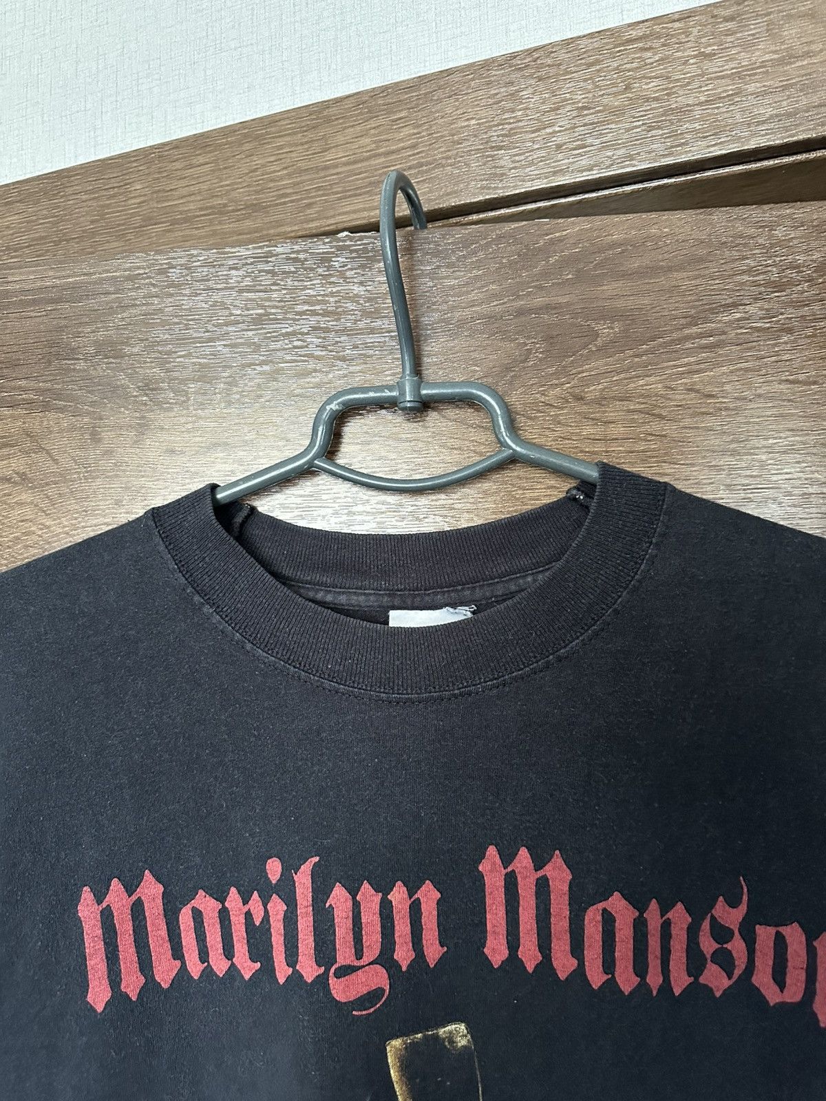 Marilyn Manson 2000 Marilyn Manson Guns God Government Vintage T-Shirt Band Size US L / EU 52-54 / 3 - 10 Thumbnail
