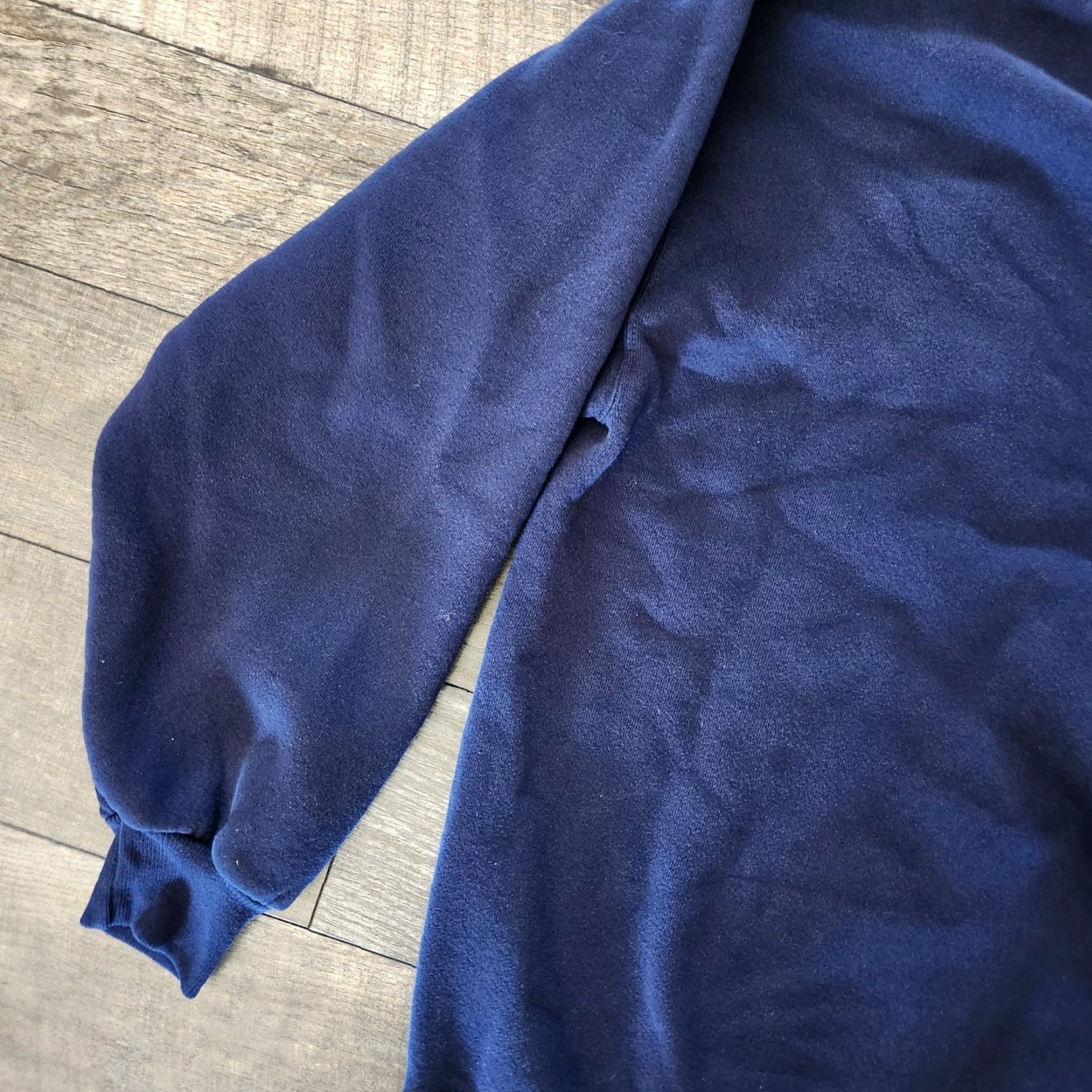 Jerzees VINTAGE Jerzees Sweatshirt Mens 2XL Navy Crewneck Pullover Made In USA Sweatshirt Regular Long Sleeve Crew Neck Cotton Sweatshirt All Seasons 90s Mens Size US XXL / EU 58 / 5 - 3 Thumbnail
