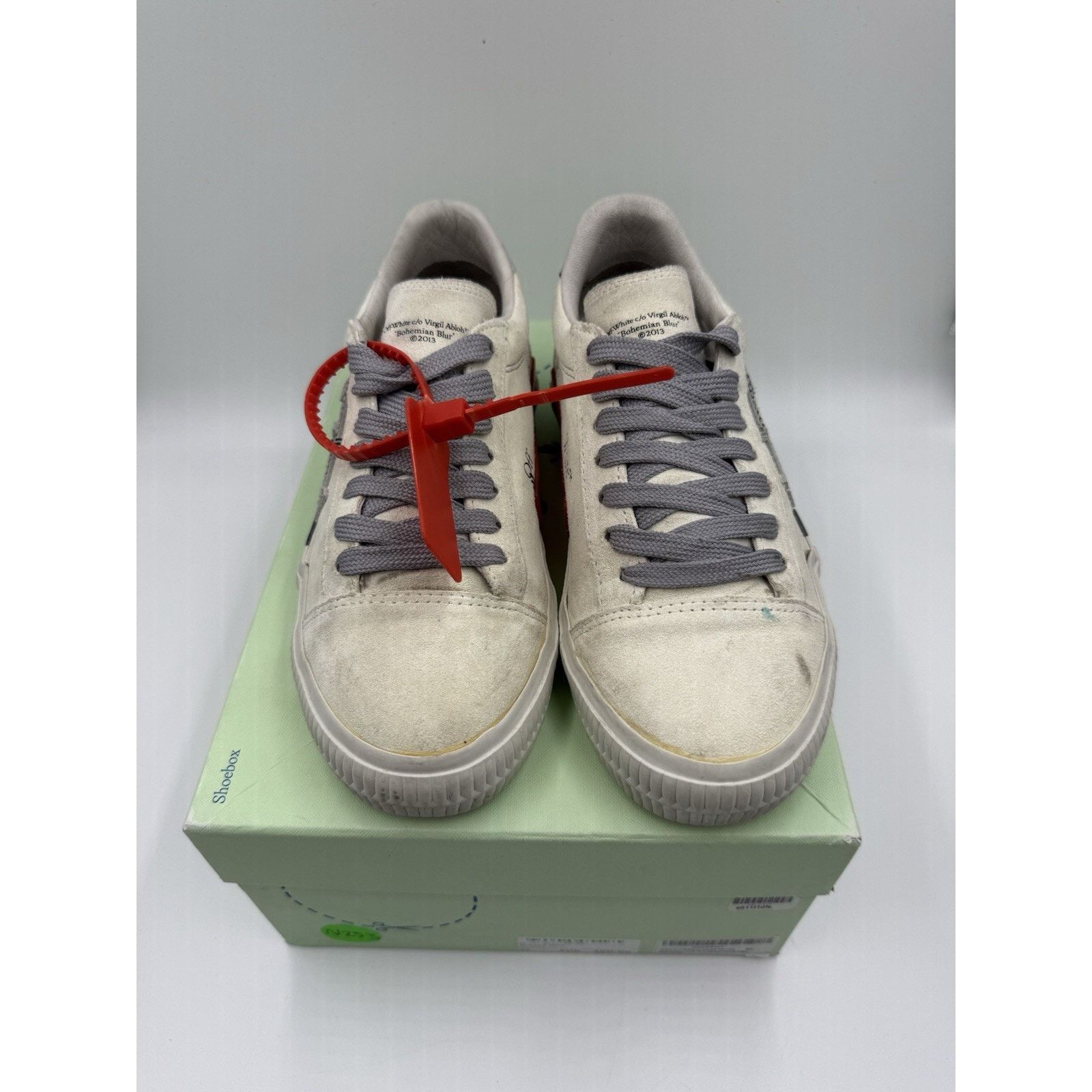 Off-White Size 7 Women Off-White Vulcanized Om1A178R21lea001 Size US 7 / EU 40 - 1 Thumbnail
