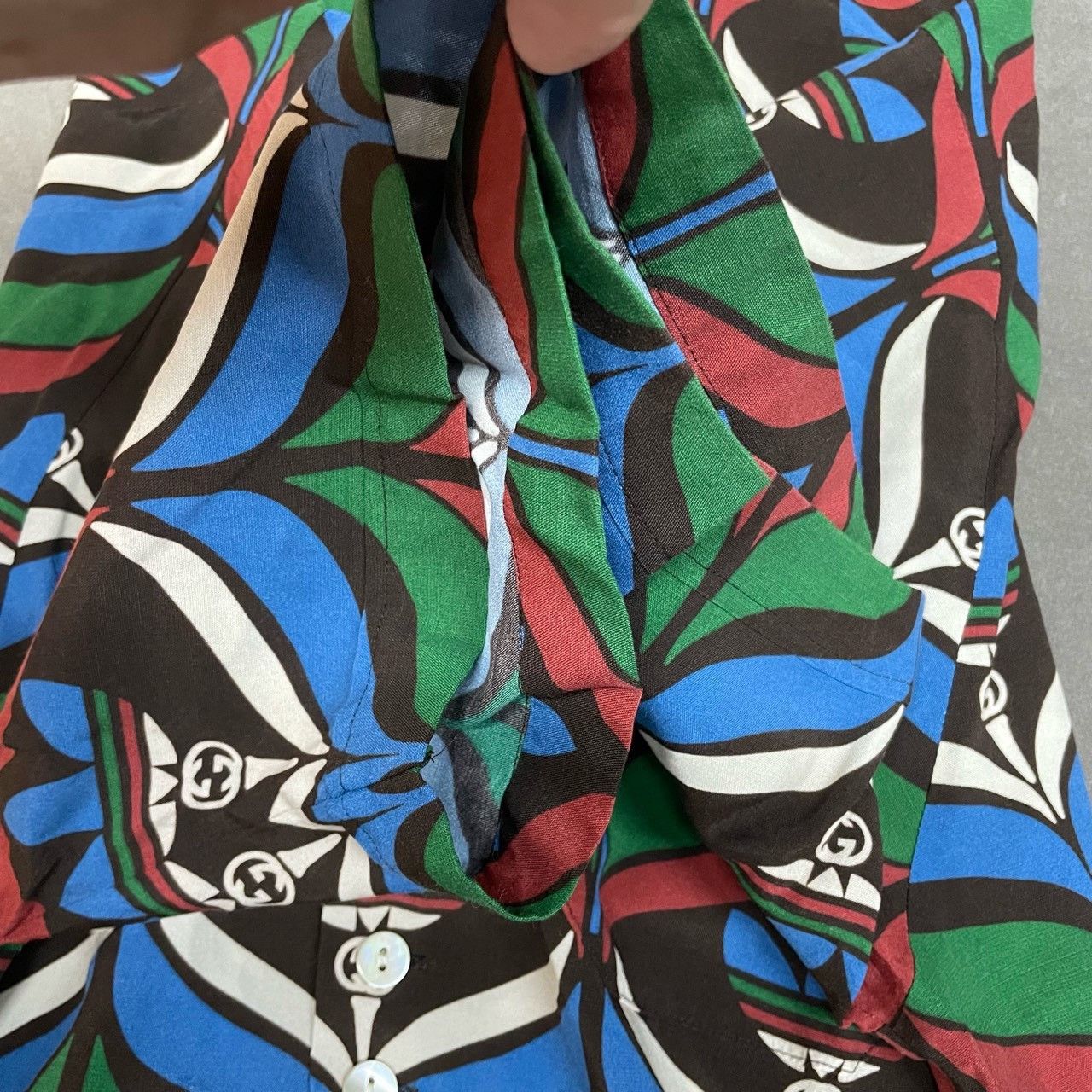 Gucci Gucci Blue and green clover co-branded full-print shirt sho Size US M / EU 48-50 / 2 - 2 Thumbnail