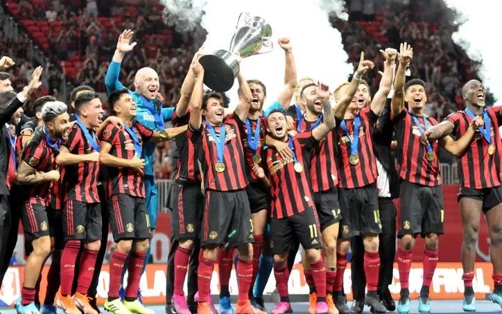 Adidas ATLANTA UNITED 2019 PRE MATCH FOOTBALL SOCCER JERSEY MLS Size US M / EU 48-50 / 2 - 7 Thumbnail