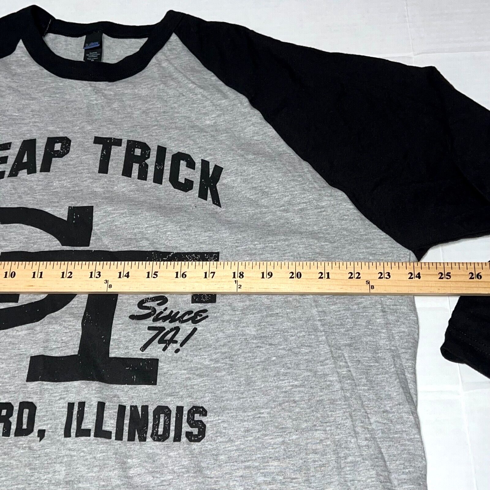 Tultex Cheap Trick Surrender 74 3/4 Sleeve Shirt Grey Men's 2XL Size US XXL / EU 58 / 5 - 6 Thumbnail