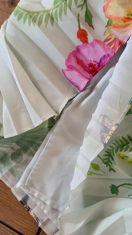 Ted Baker Ted baker 38 medium flowers Size M / US 6-8 / IT 42-44 - 8 Thumbnail