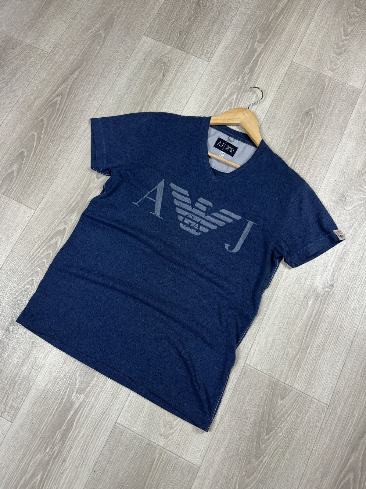 Armani Vintage Armani Jeans Big Logo T-Shirt Short Sleeve Size US M / EU 48-50 / 2 - 3 Thumbnail