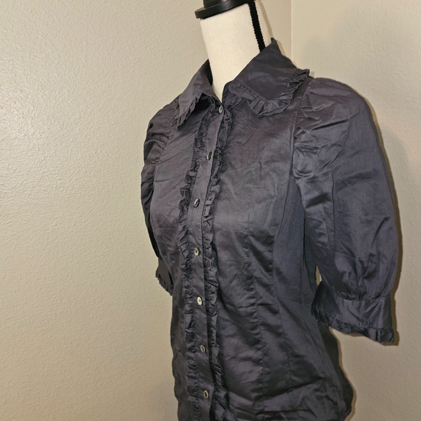Vintage SweetFace Button-Up Blouse Shirt Women's Gray 3/4 Sleeve V-Neck Ruffle Trim Size 2 Regular Size XS / US 0-2 / IT 36-38 - 2 Thumbnail
