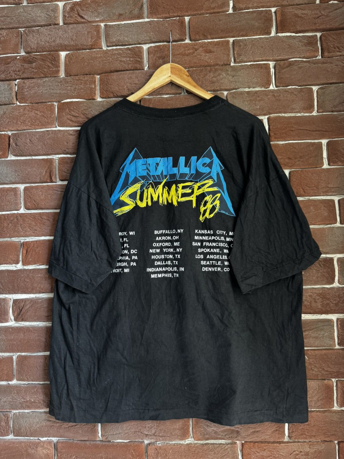 Band Tees Vintage OG 1988 METALLICA And Justice For All Metal Band Tee Size US XL / EU 56 / 4 - 2 Thumbnail