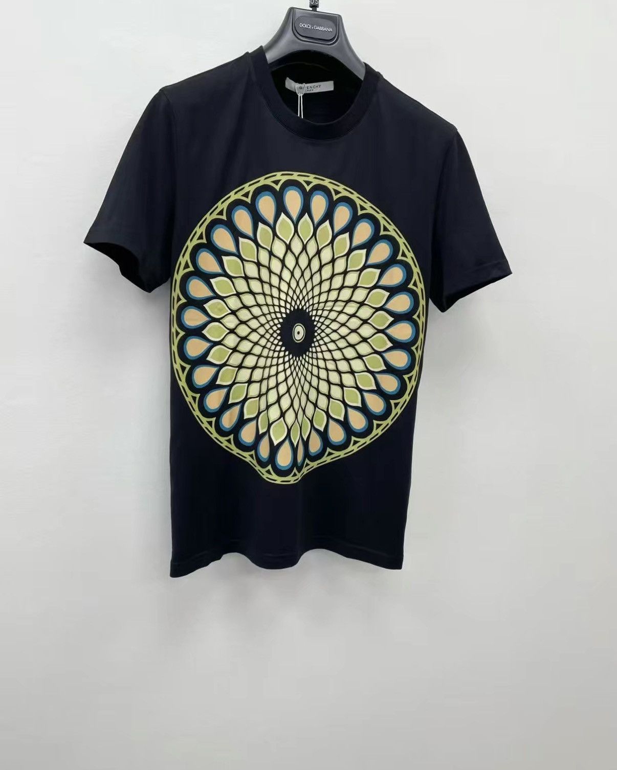 Givenchy Givenchy 100% Cotton Short Sleeve T-shirt J30 Size US S / EU 44-46 / 1 - 2 Thumbnail