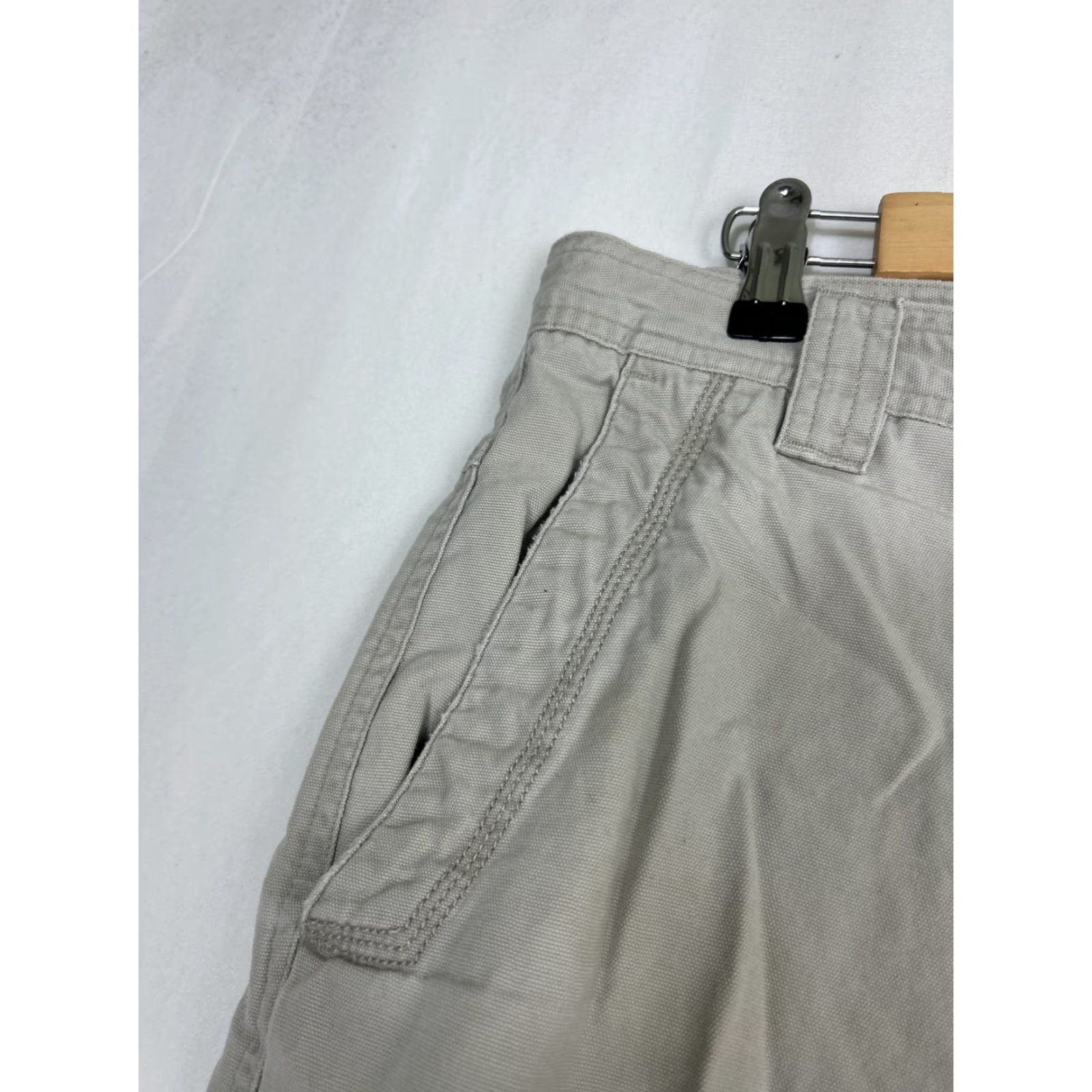 Vintage Columbia Mens Cargo Shorts Beige Cotton 34x10.5 Hiking Cargo Pockets Easy Care Lightweight - Mens Size US 34 / EU 50 - 7 Thumbnail