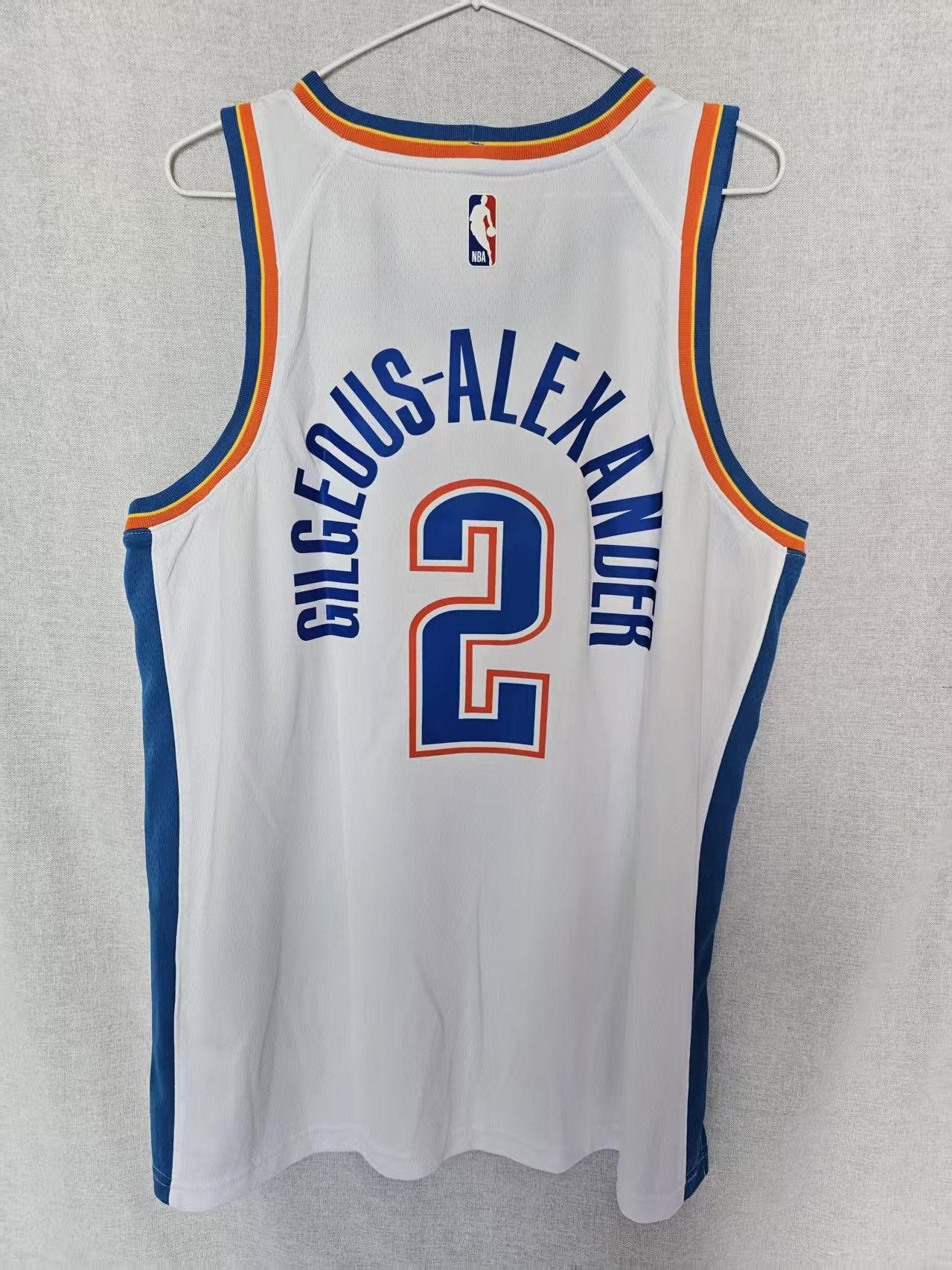 NBA Oklahoma City Thunder 2 Gilgeous-Alexander Jersey White Size US XL / EU 56 / 4 - 2 Thumbnail