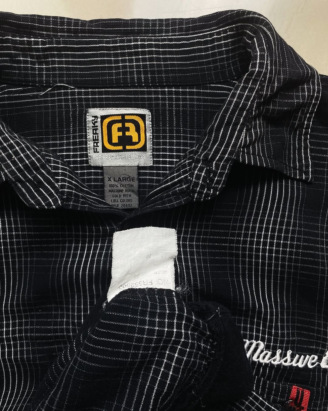 Japanese Brand Y2K Freaky Massive 808 Short sleeve Size US XL / EU 56 / 4 - 6 Thumbnail