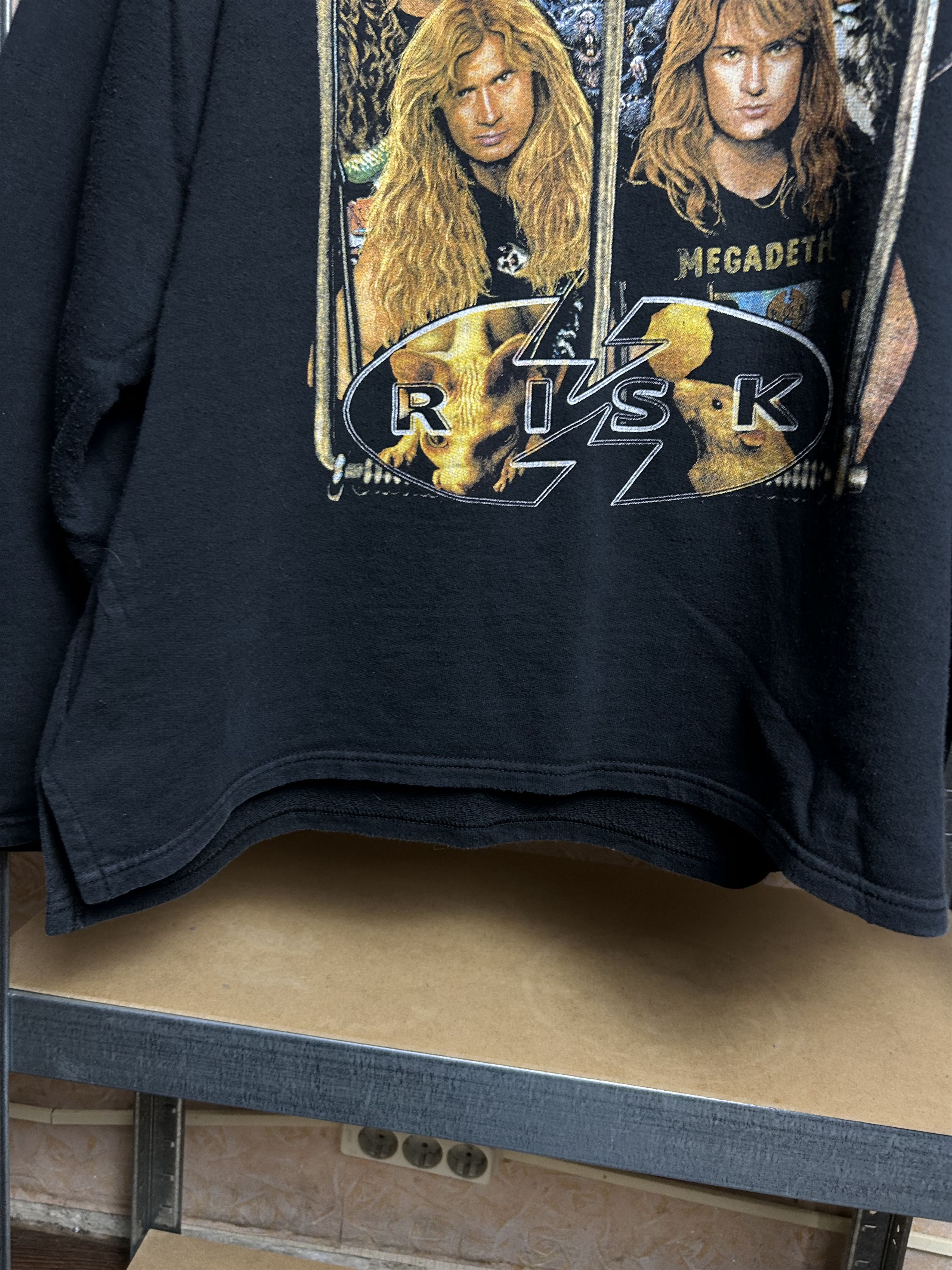 Band Tees Vintage 90s Megadeth Risk Rock Band Hoodie Size US XL / EU 56 / 4 - 12 Thumbnail