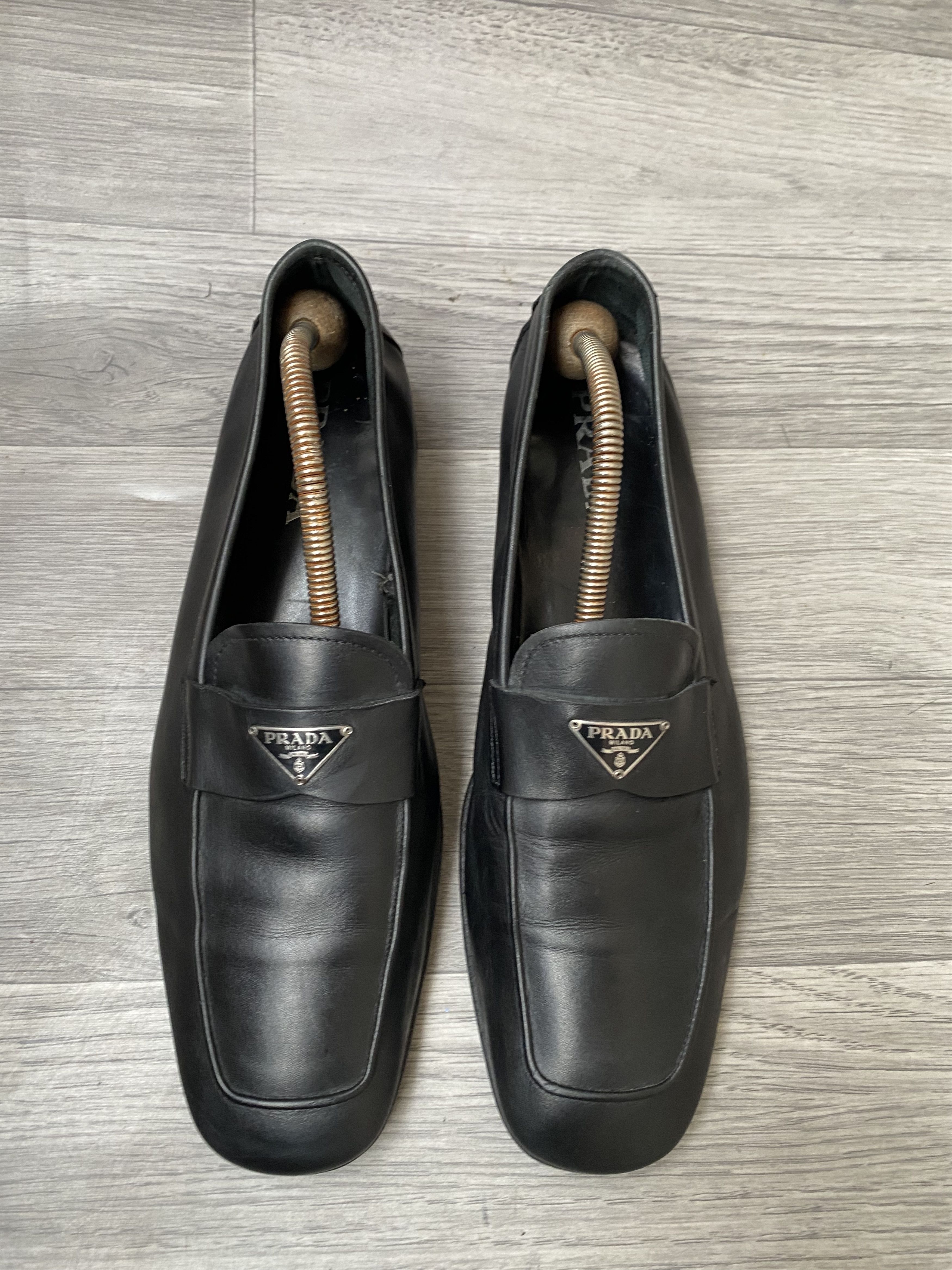 Prada Prada logo casual slip on penny loafers Size US 8 / EU 41 - 10 Thumbnail
