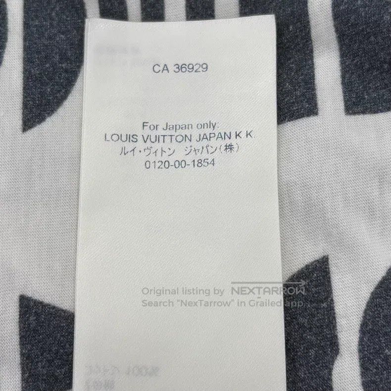 Louis Vuitton Louis Vuitton White Grey Bullet Screen Full of Big Logo Ch Size US XS / EU 42 / 0 - 5 Thumbnail
