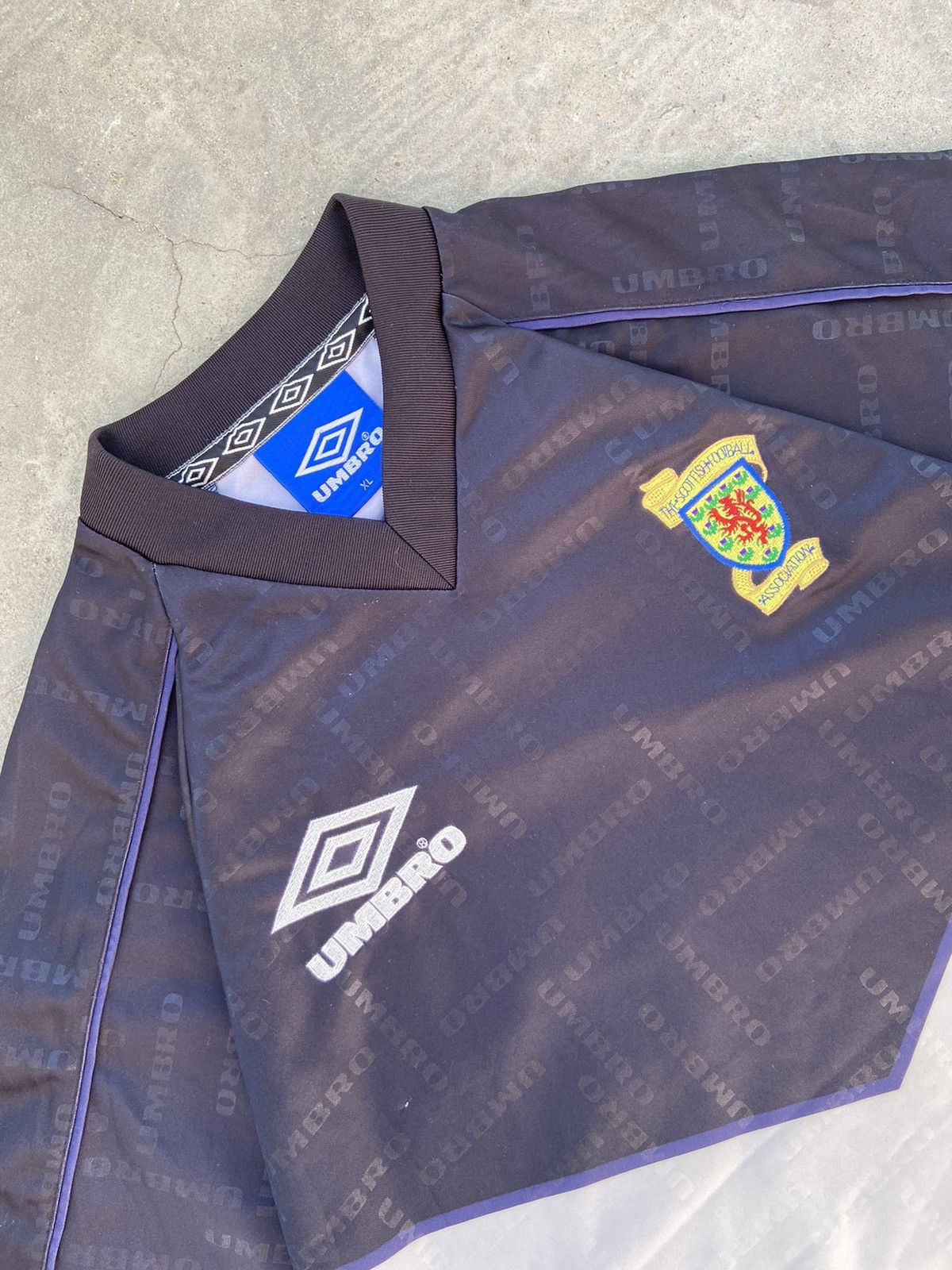 Umbro × Vintage Umbro Monogram 1990-92 Jersey Vintage Size US XL / EU 56 / 4 - 4 Thumbnail