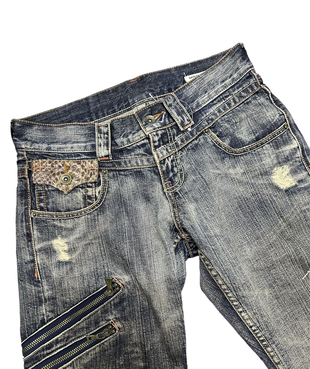 semanticdesign Semantic design flair distressed jeans low rinse Size US 32 / EU 48 - 5 Thumbnail