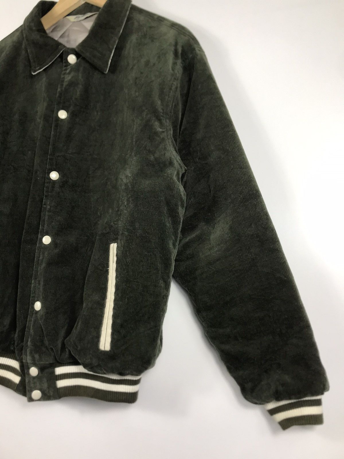 Vintage ⚡️Vintage Backers Corduroy Varsity Jacket Size US L / EU 52-54 / 3 - 4 Thumbnail