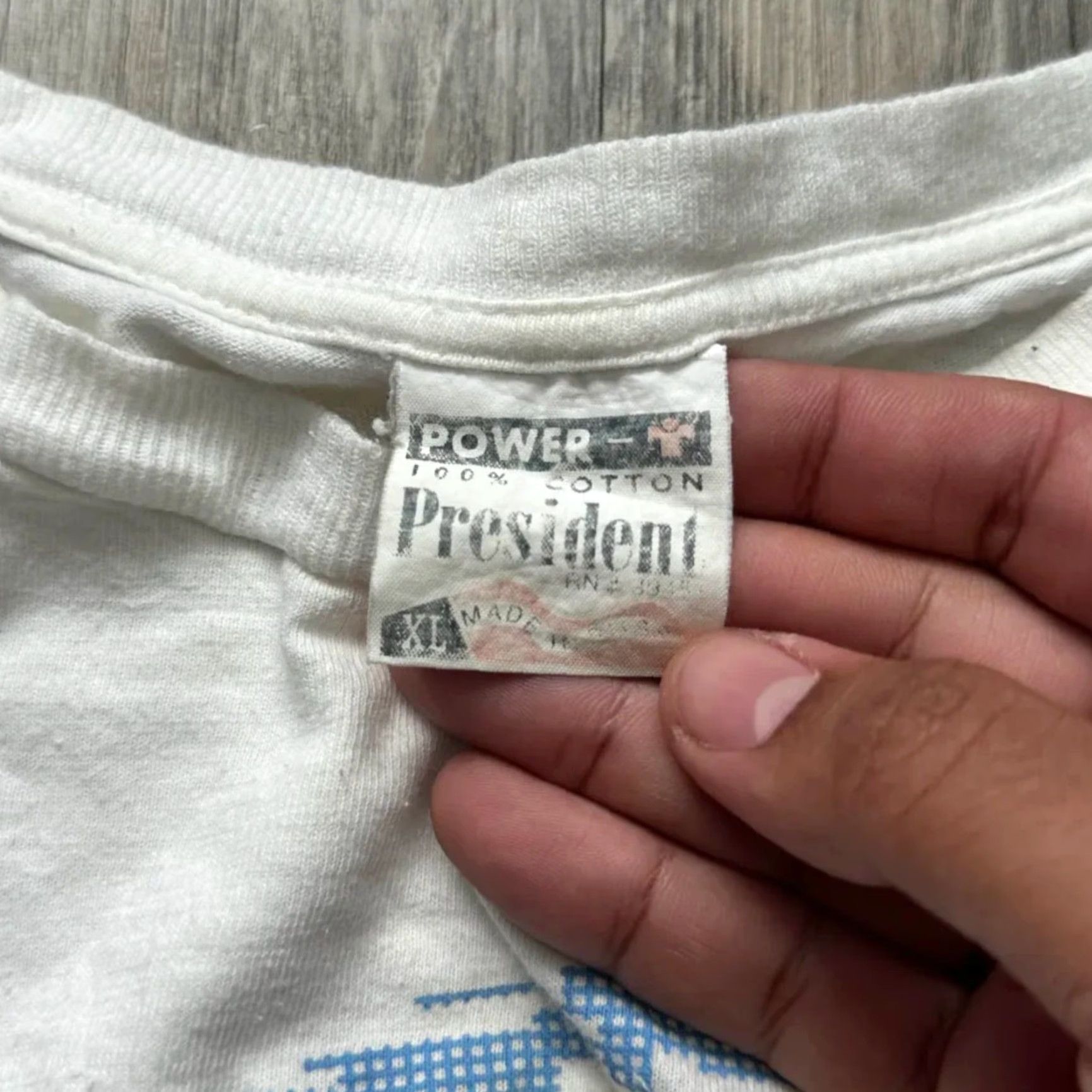 Fruit Of The Loom VINTAGE New York City Skyline Shirt XL Mens White Boxy Fit 90s Fruit of the Loom T-Shirt Size US XL / EU 56 / 4 - 4 Thumbnail