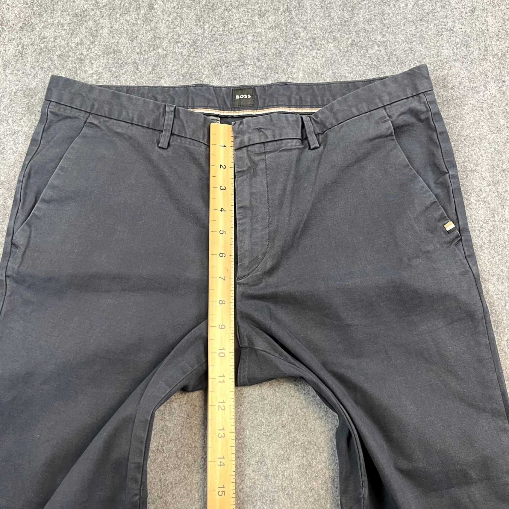 Hugo Boss Hugo Boss Mens Chino Trousers Slim Tapered 34 Navy Blue Stretch Canvas 5-Pocket Flat Front Size US 34 / EU 50 - 5 Thumbnail