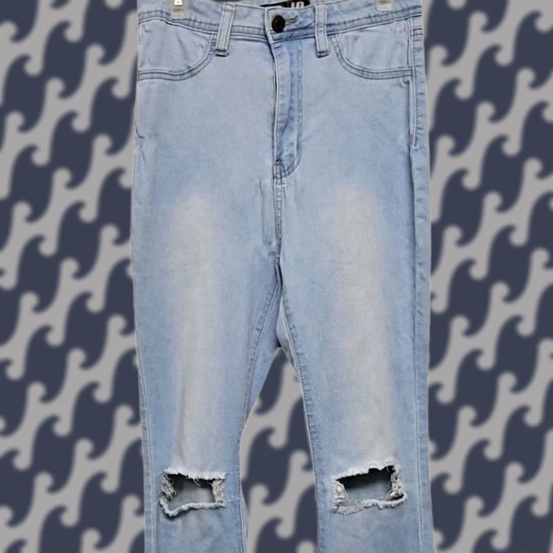 Vintage JC JO Distressed Flare Jeans Womens M Light Wash Raw Hem Ripped Knees Jeans Distressed Flare Jeans Womens M Light Blue 90s? Size 32" / US 10 / IT 46 - 1 Thumbnail