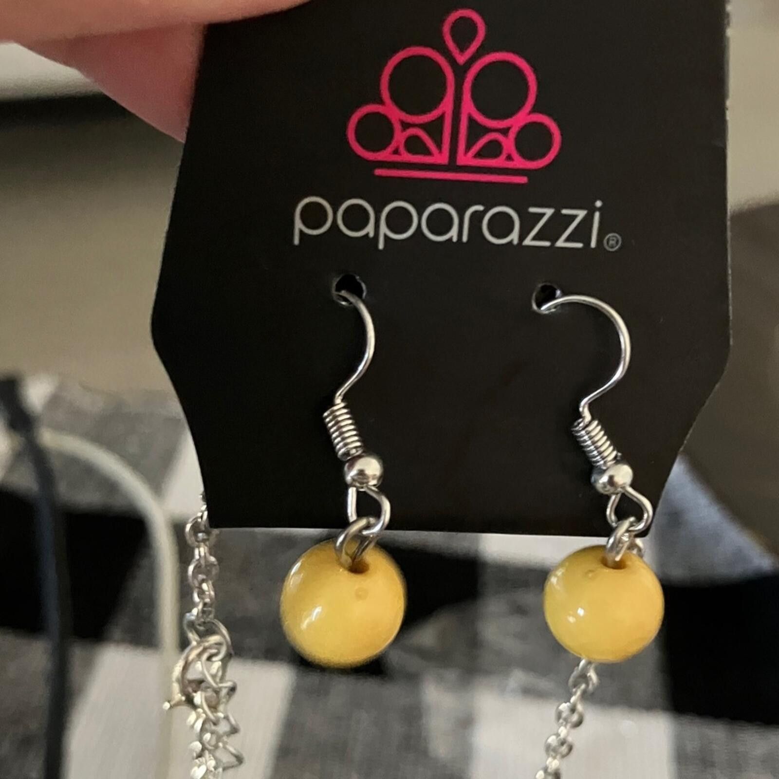 Other paparazzi Yellow Crescent Bib Necklace and Stud Earrings Set Size ONE SIZE - 4 Thumbnail