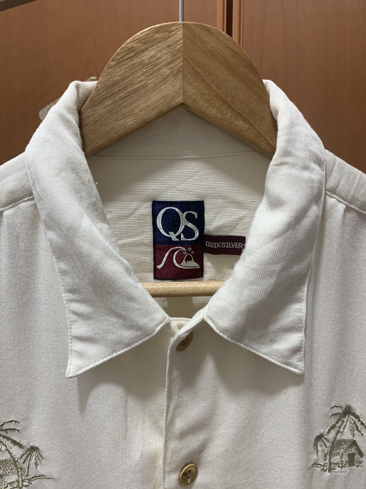 Quiksilver Vintage Quiksilver Pocket Button Up Surf Style Size US M / EU 48-50 / 2 - 6 Thumbnail
