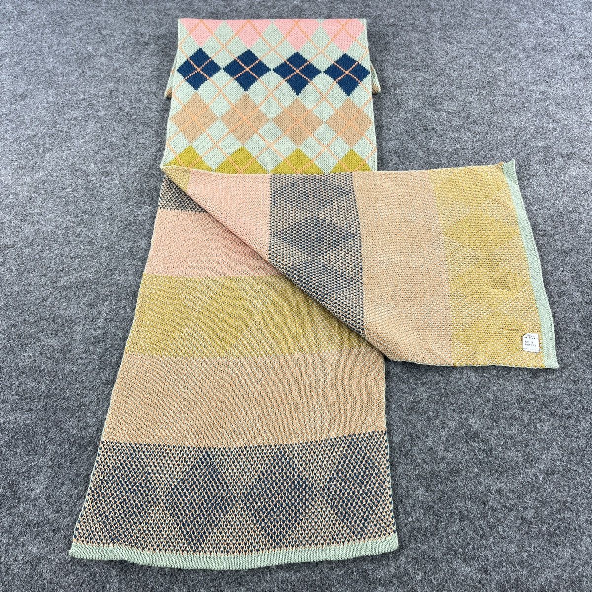United Colors Of Benetton United Colors Of Benetton Scarf / Muffler / Neckwear T1416 Size ONE SIZE - 2 Thumbnail