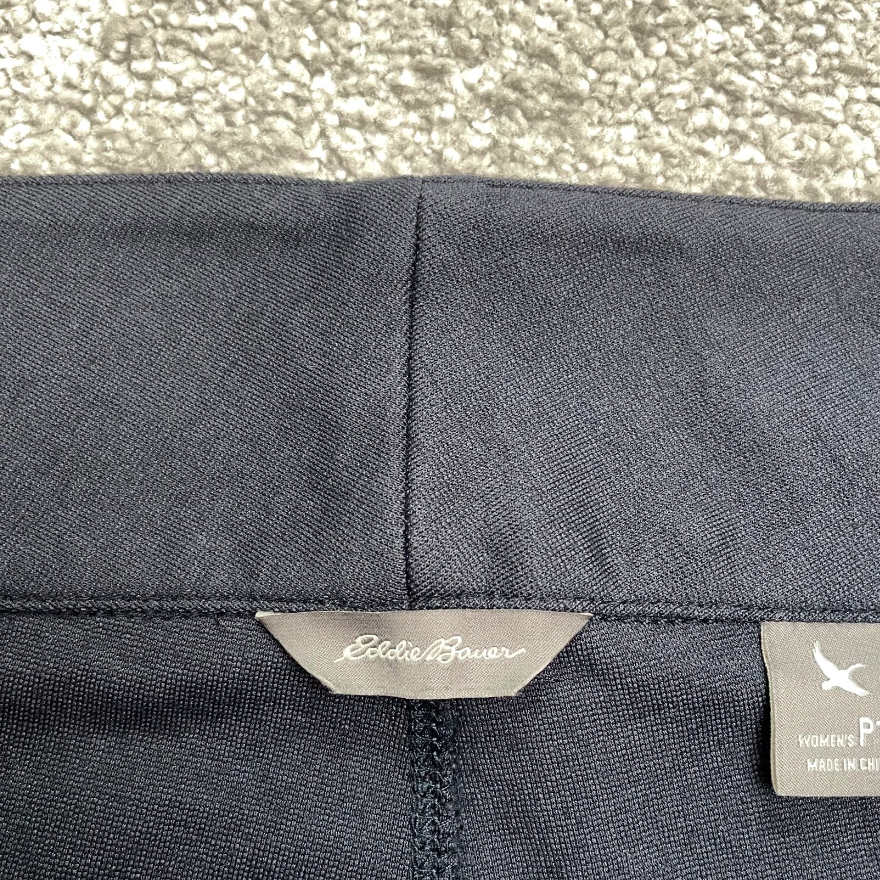 Eddie Bauer VINTAGE Eddie Bauer Women's Pants Casual Dress Pants Straight 12P Blue Cotton Blend Size 34" / US 12 / IT 48 - 6 Thumbnail