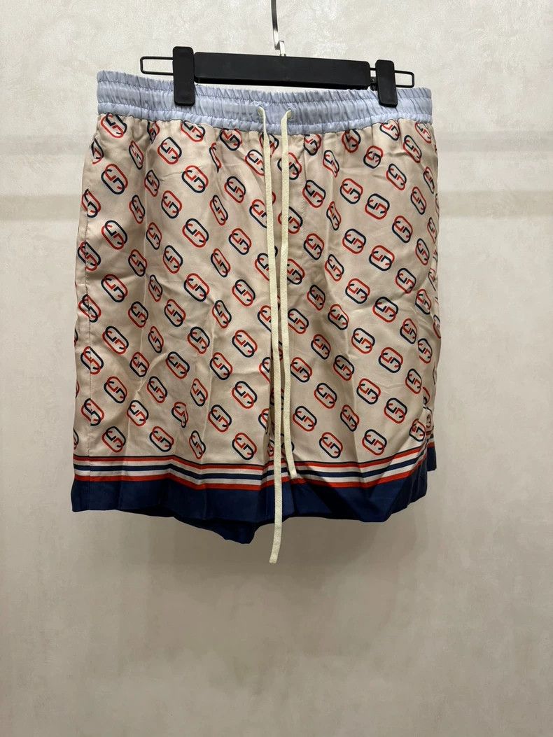 Gucci Gucci Full logo full printed silk shorts 2501-Nextarrow Size US 34 / EU 50 - 1 Thumbnail