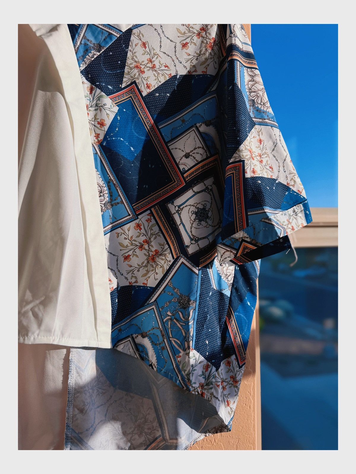 Other Statement Split Shirt – Half Solid White, Half Patch Print Size XL / US 12-14 / IT 48-50 - 7 Thumbnail