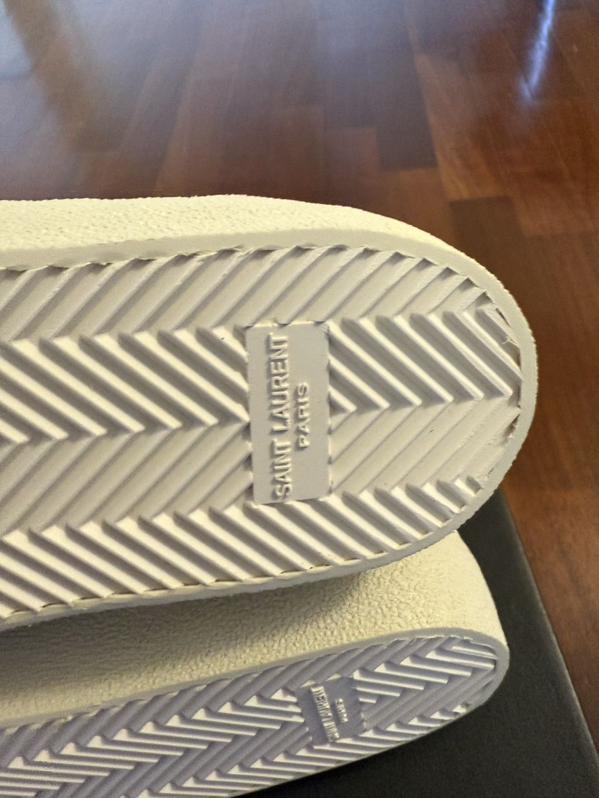 Saint Laurent Paris Bang sneakers SLimane for Saint Laurent Size US 9.5 / EU 42-43 - 4 Thumbnail