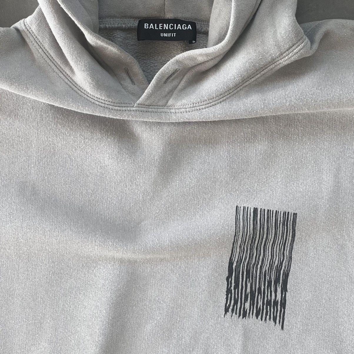Balenciaga BARCODE OVERSIZED HOODIE - DEMNA 2021 Size US XXS / EU 40 - 3 Thumbnail
