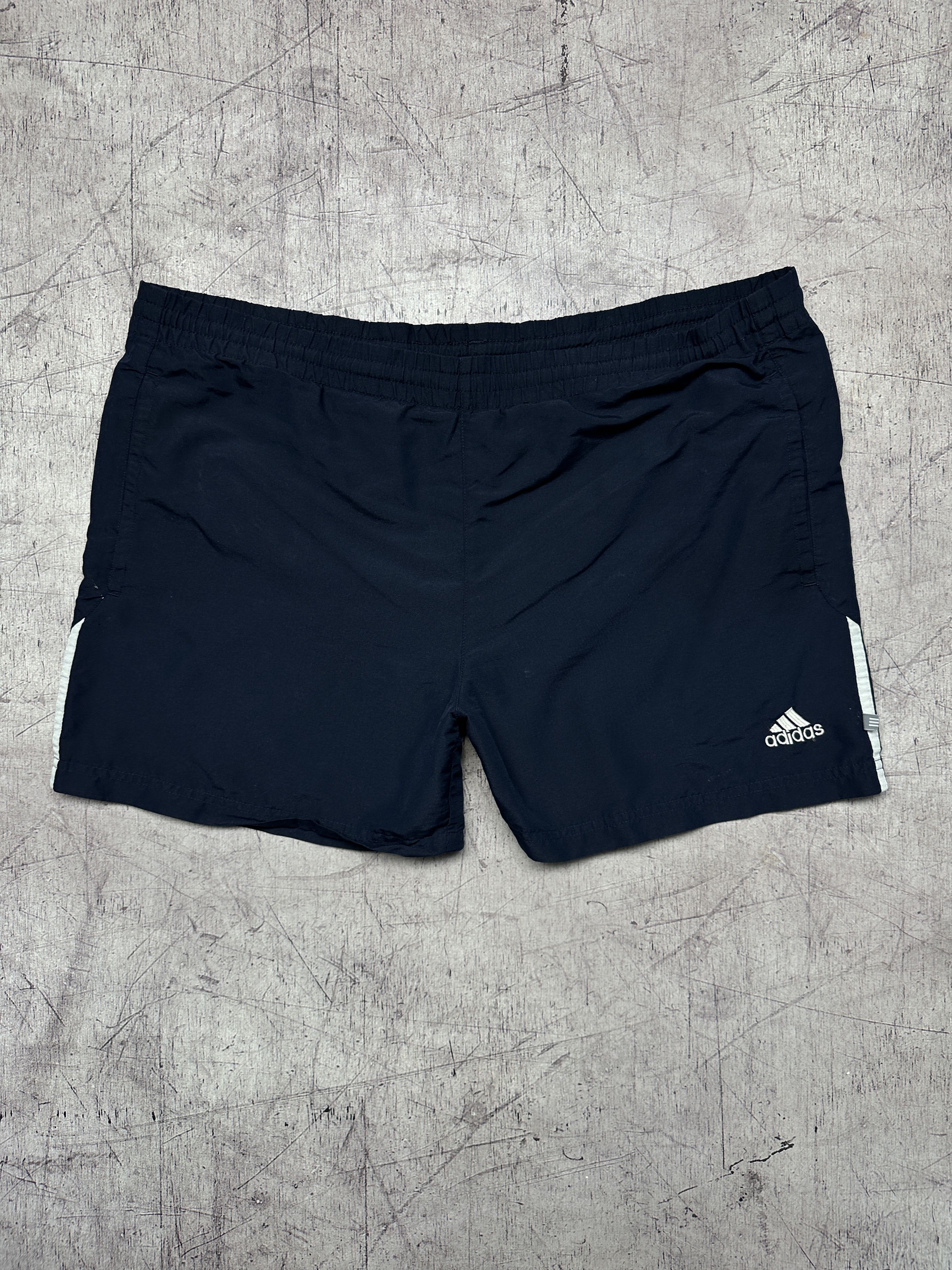 Adidas Adidas Vintage Mens Nylon Shorts Size US 34 / EU 50 - 1 Thumbnail