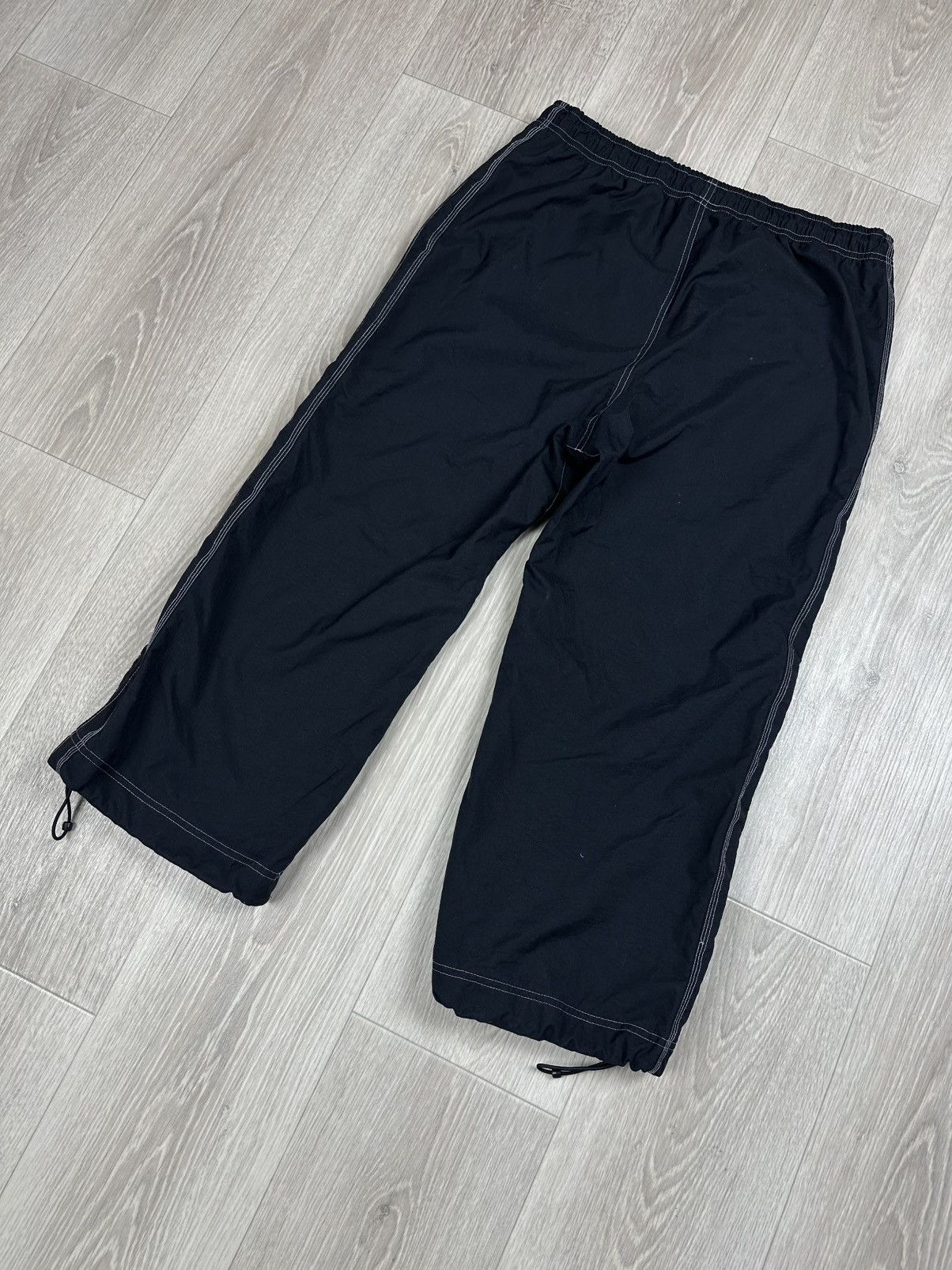 Nike × Vintage Y2K Nike Vintage Nylon Shorts Swoosh Size L Size US 33 - 7 Thumbnail