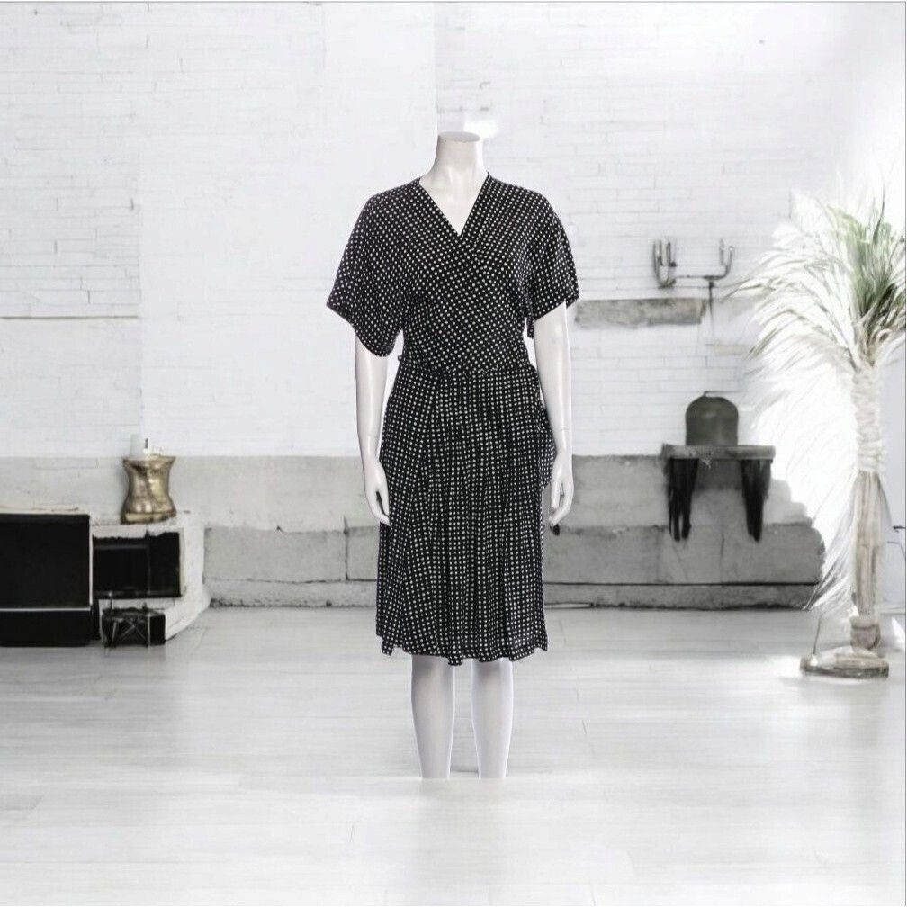 Diane von Furstenberg Diane von furstenberg polka dot silk wrap dress Size 0 Size XS / US 0-2 / IT 36-38 - 14 Thumbnail