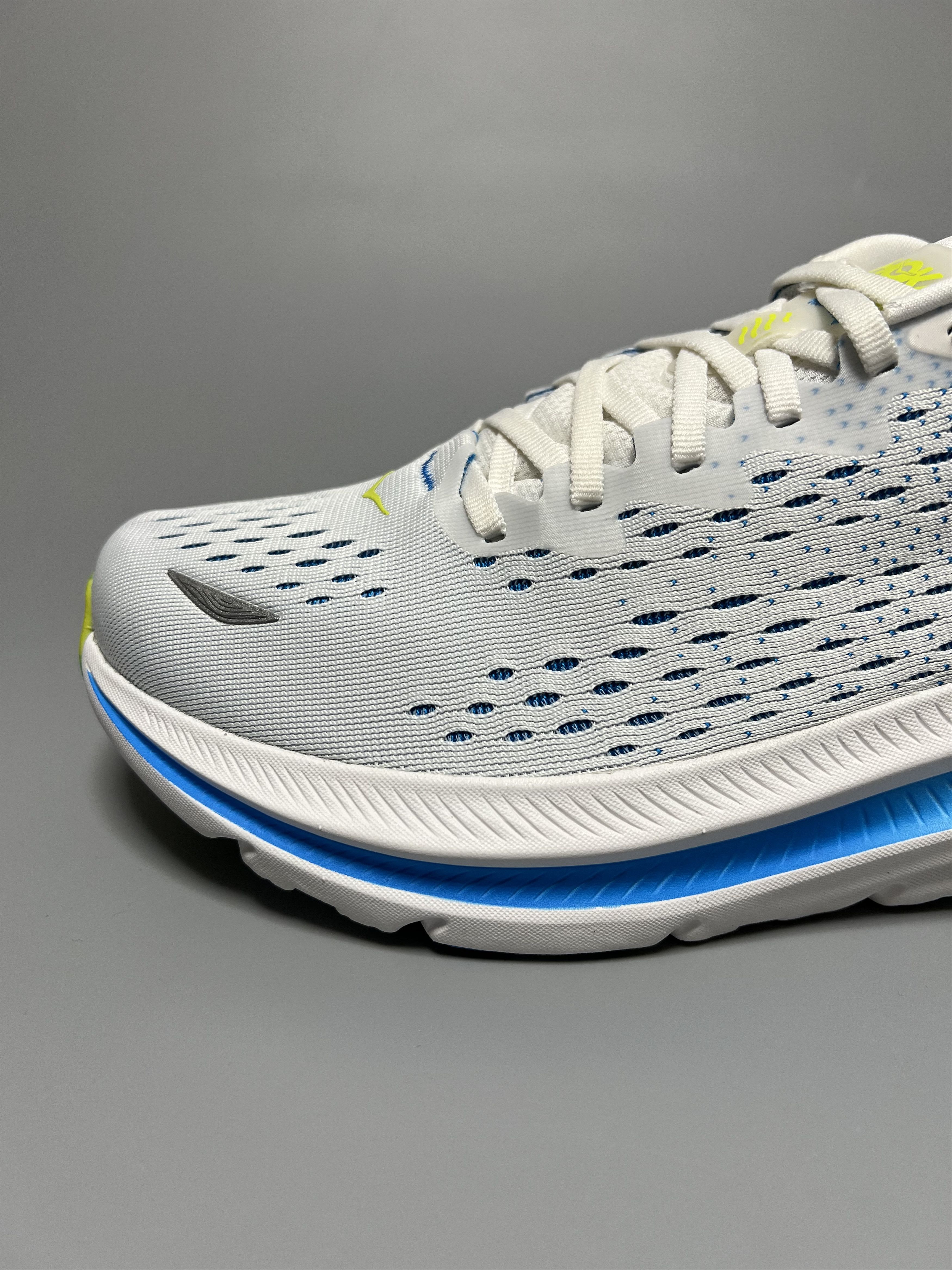Hoka 9.5D Hoka One One Kawana Running Shoes Gym Walking Size US 9.5 / EU 42-43 - 8 Thumbnail