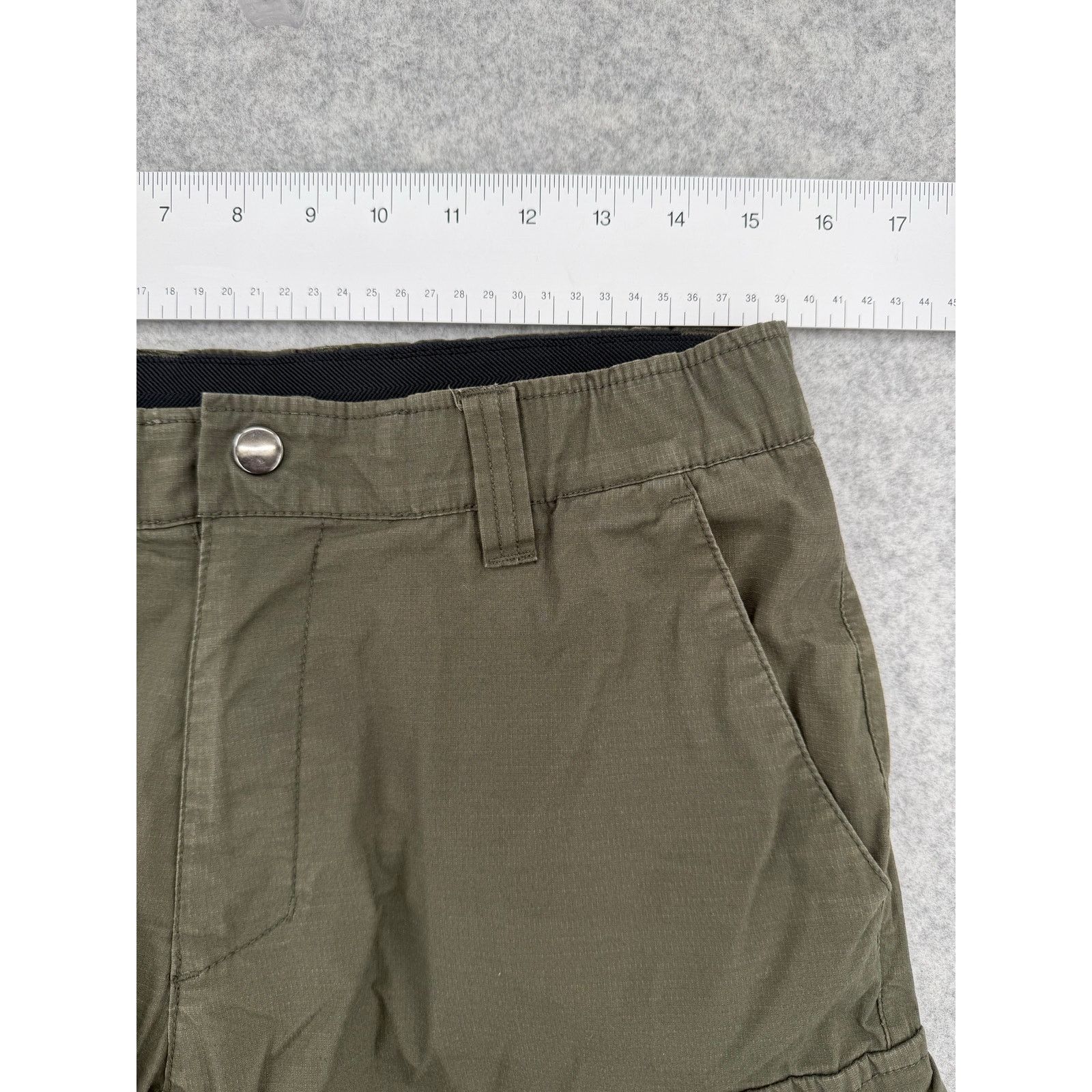 BYLT Premium Basics BYLT Premium Basics Cotton Olive Green Cargo Pants Size 31 Size US 31 - 13 Thumbnail