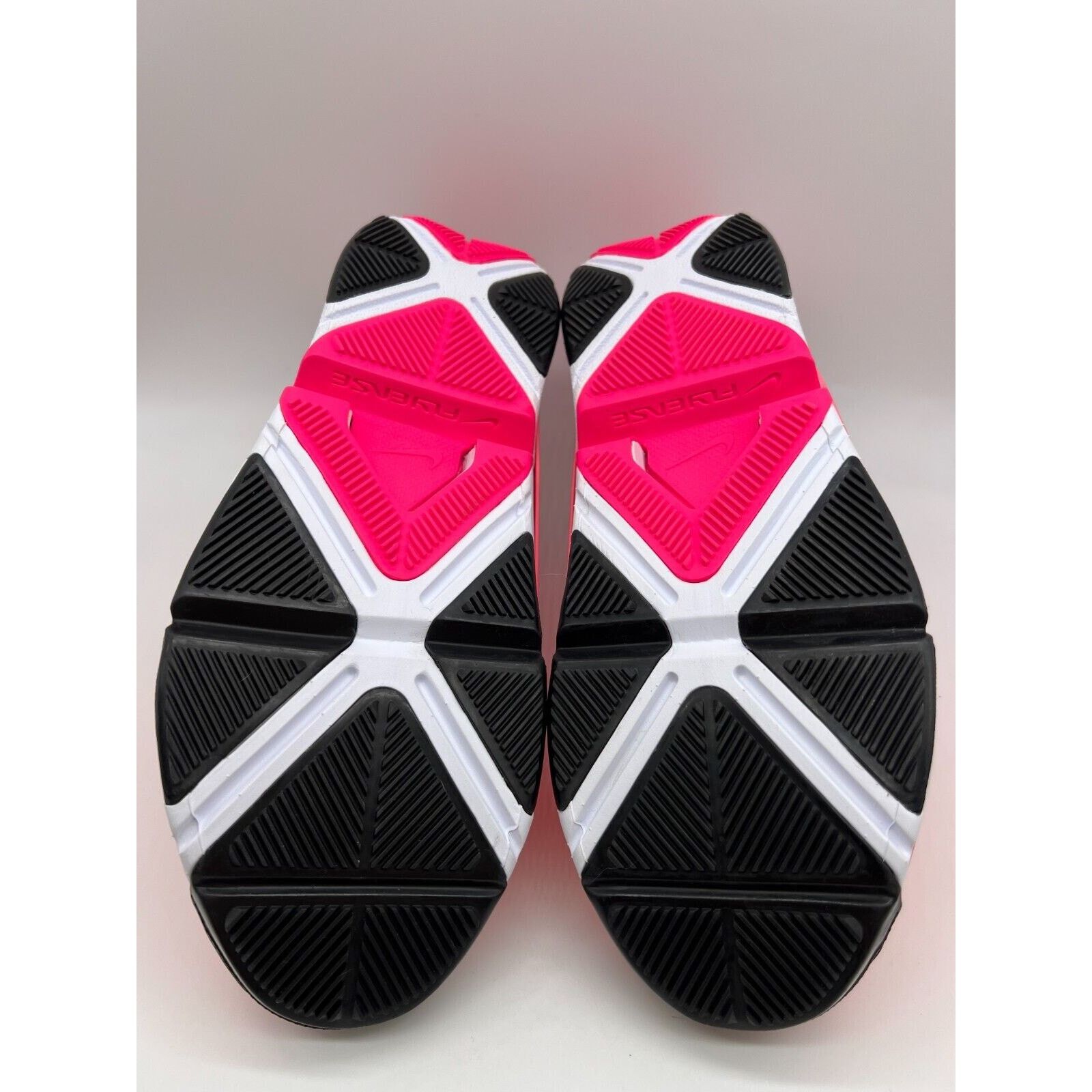 Nike Nike Go Flyease Low Mens Athletic Running Pink White Size 11 Size US 11 / EU 44 - 4 Thumbnail