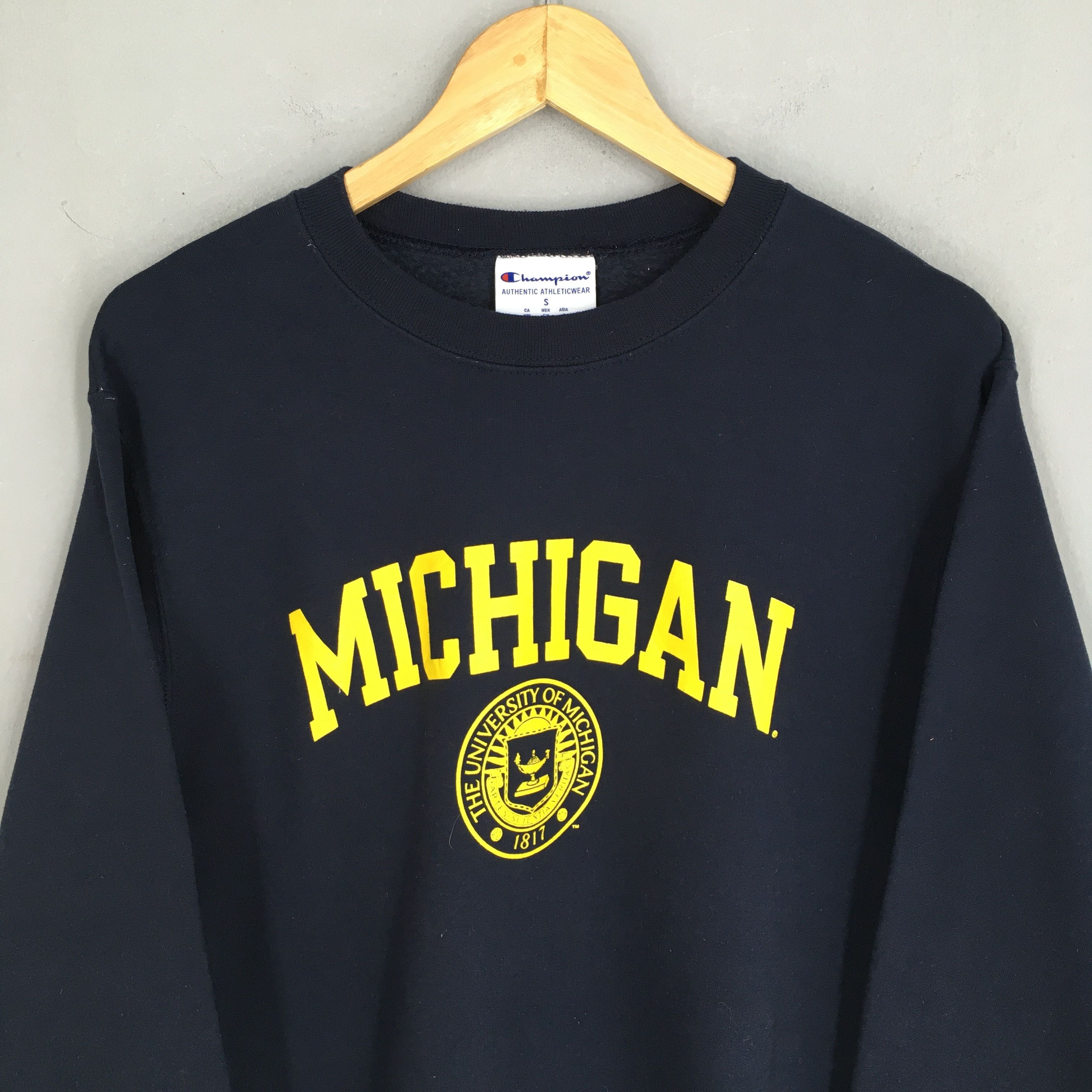 Champion × NCAA × Vintage Vintage University Of Michigan Blue Sweatshirt Small Size US S / EU 44-46 / 1 - 2 Thumbnail