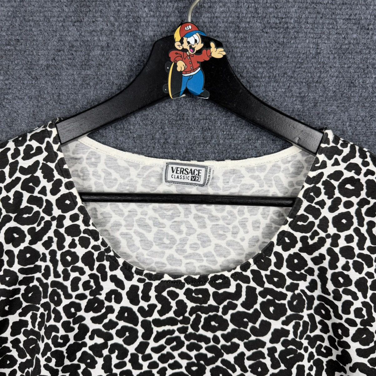 Versace women's short-sleeve t-shirt from the Versace Classic V2 Size M / US 6-8 / IT 42-44 - 2 Thumbnail