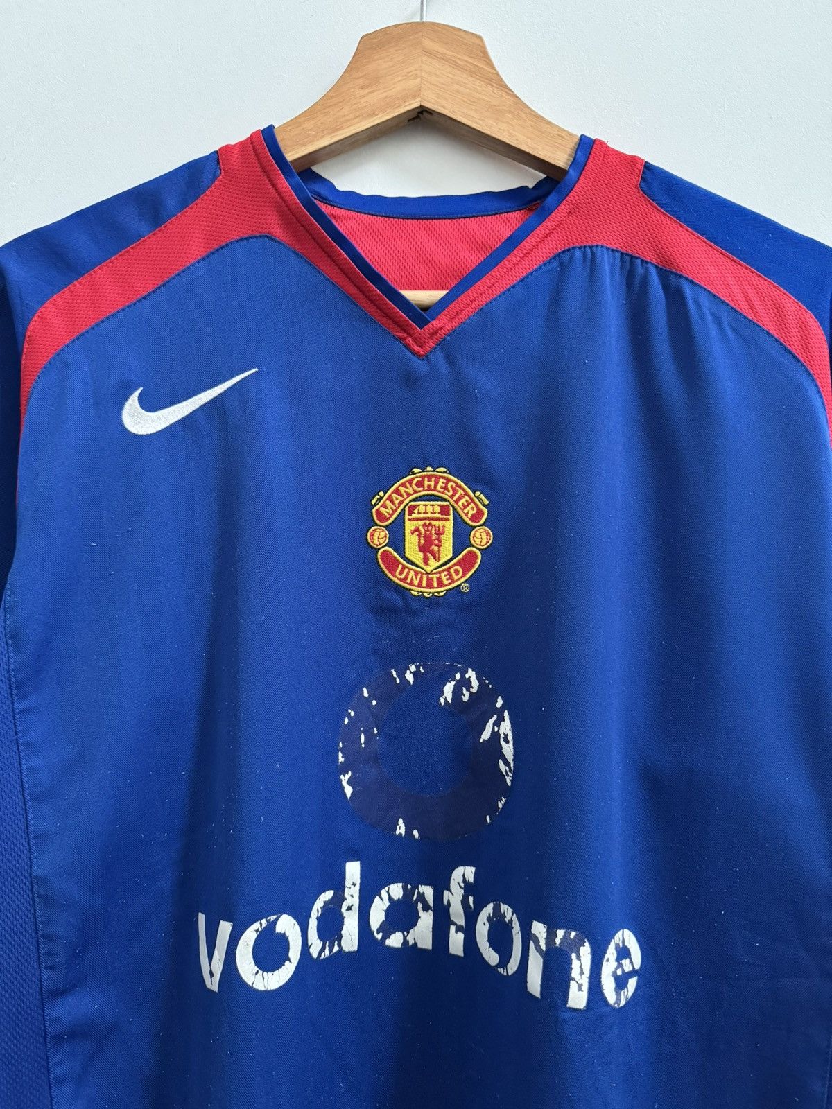 Nike Nike Manchester United 2005/2006 Away Vintage Nike 90 Jersey Size US L / EU 52-54 / 3 - 2 Thumbnail