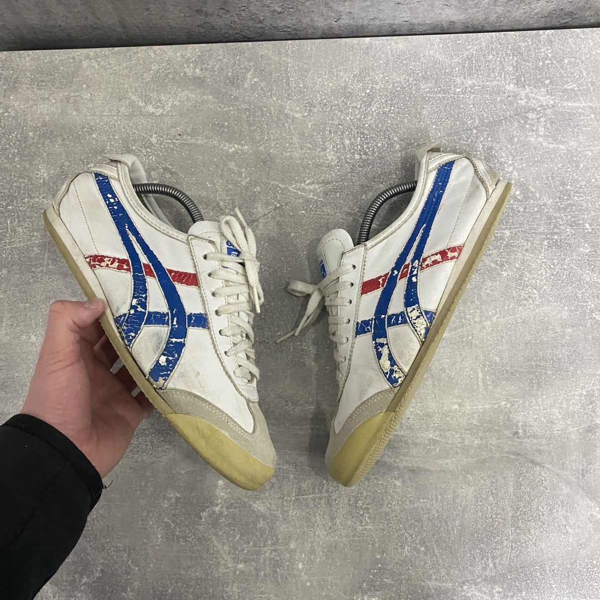 Asics Vintage Asics Onitsuka Tiger Mexico 66 Leather Sneakers Size US 8 / EU 41 - 2 Thumbnail