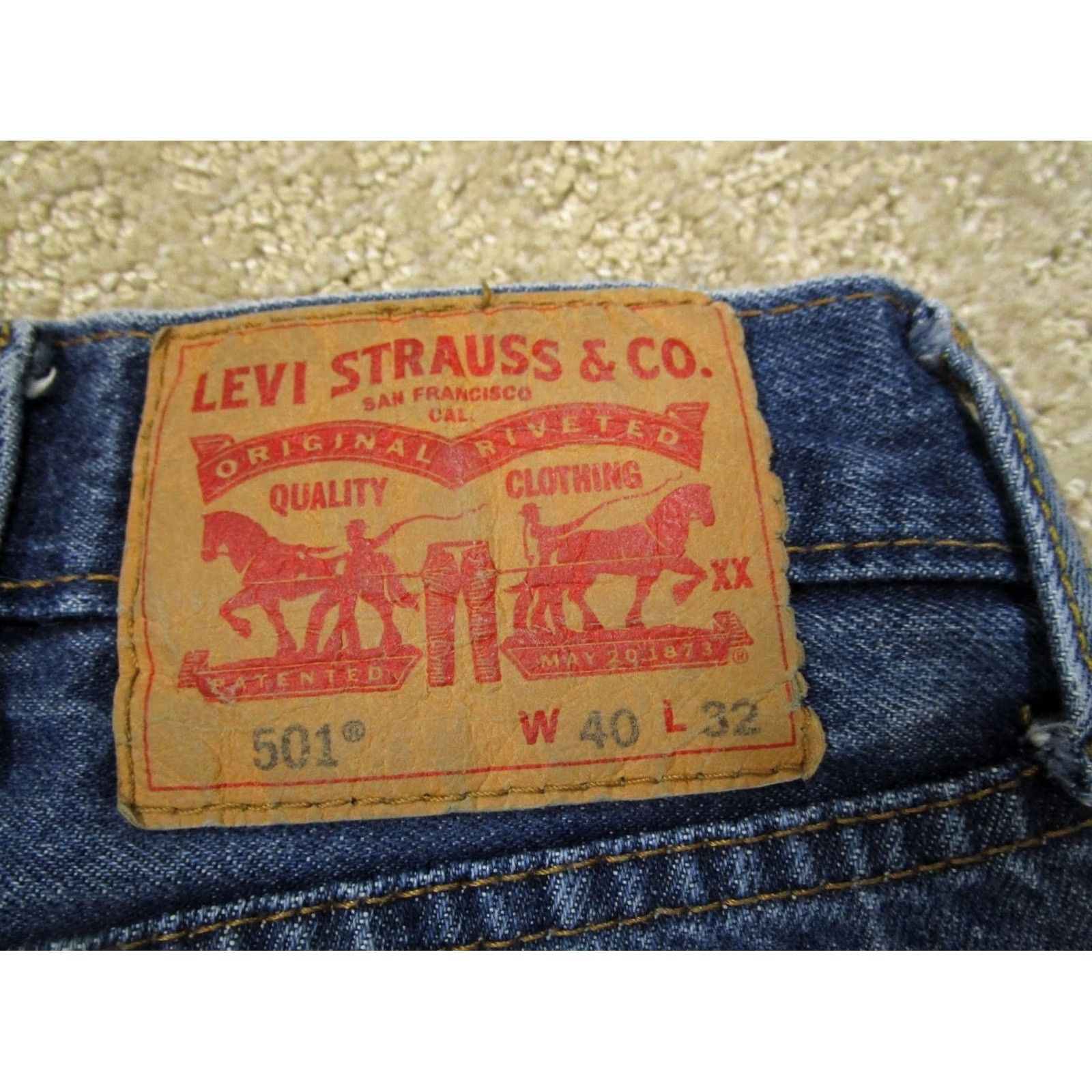 Levi's Levi's 501 Jeans Men Blue Dark Wash Regular Fit 40x32 Button Fly Vintage? No Size US 40 / EU 56 - 6 Thumbnail